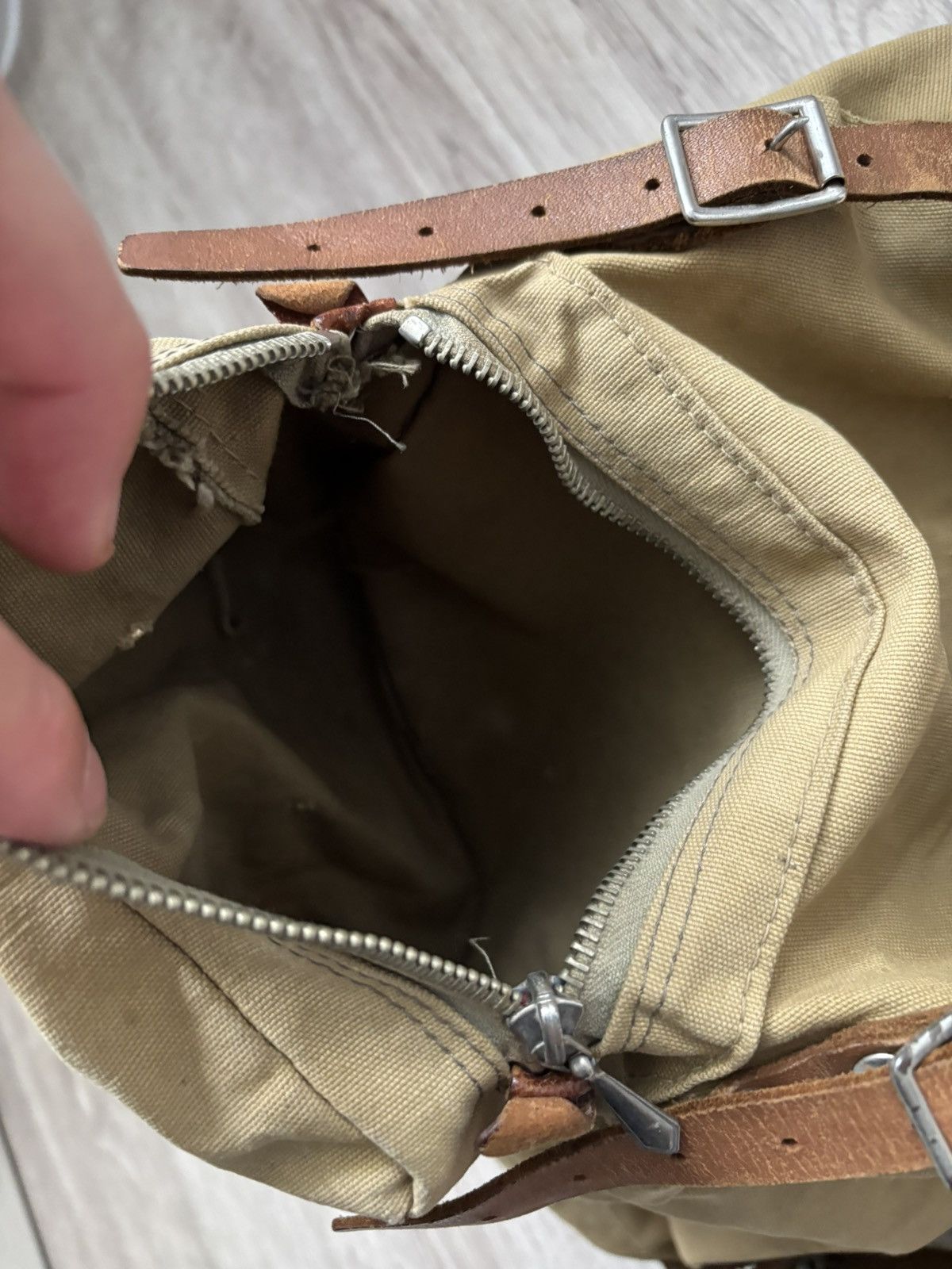 Other Vintage German Canvas & Leather Small Daypack 1950s–1970s Size ONE SIZE - 16 Thumbnail