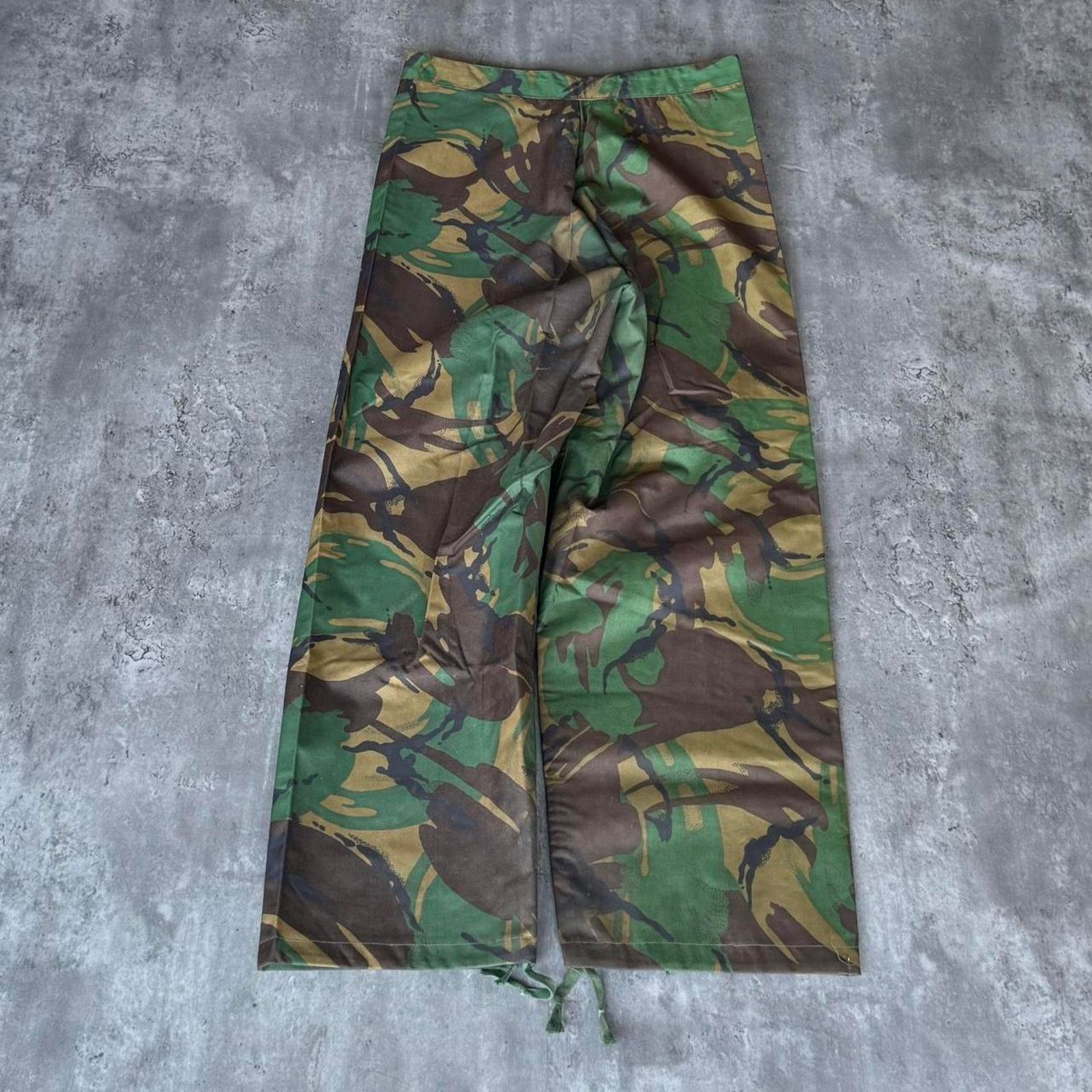 Goretex Vintage Y2K Camo Baggy Rainwear Gore-Tex Style Utility Pants Size US 33 - 2 Thumbnail