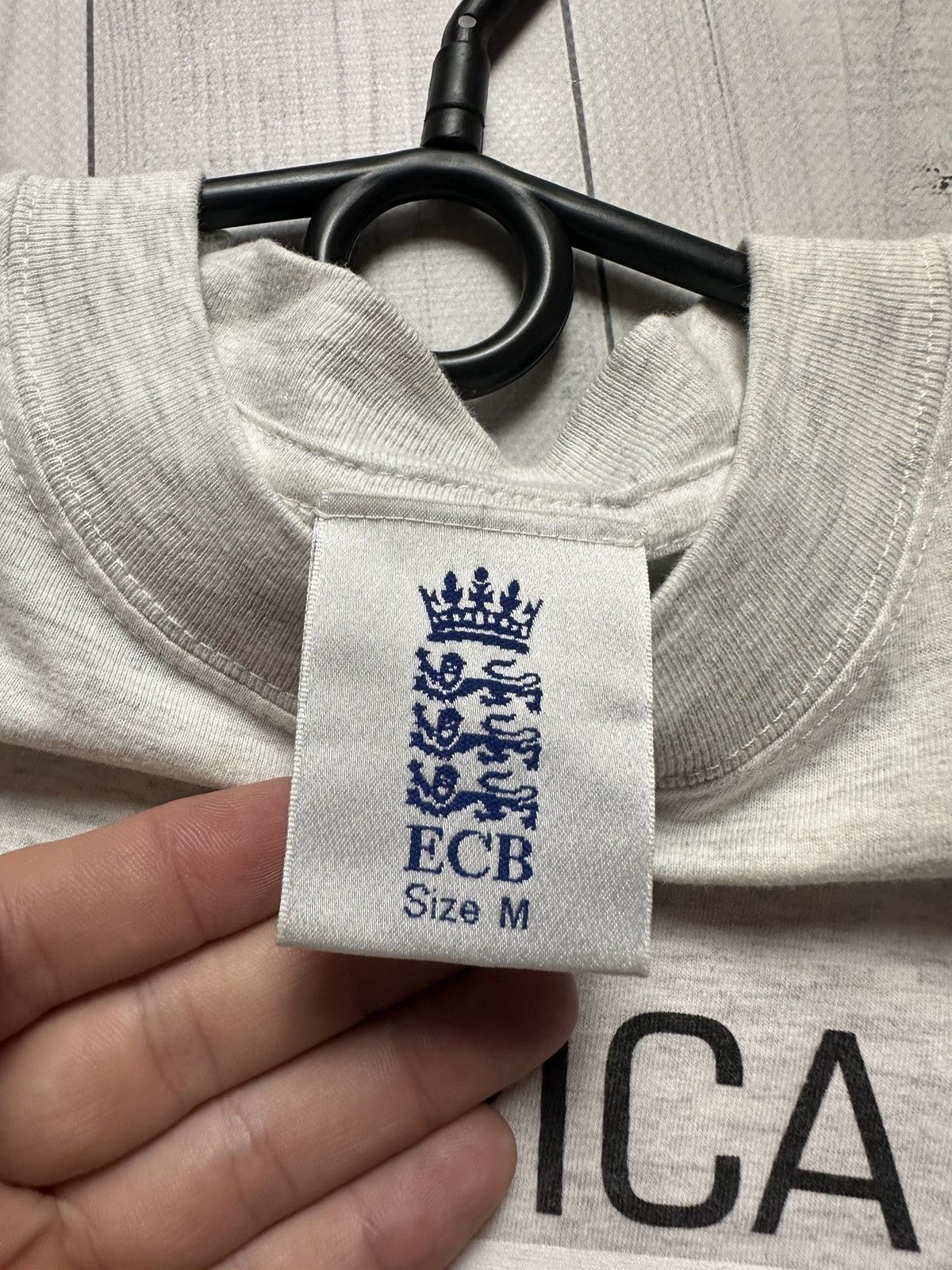 Vintage Vintage England/ South Africa 1998 Cricket tour tee Size US M / EU 48-50 / 2 - 7 Thumbnail