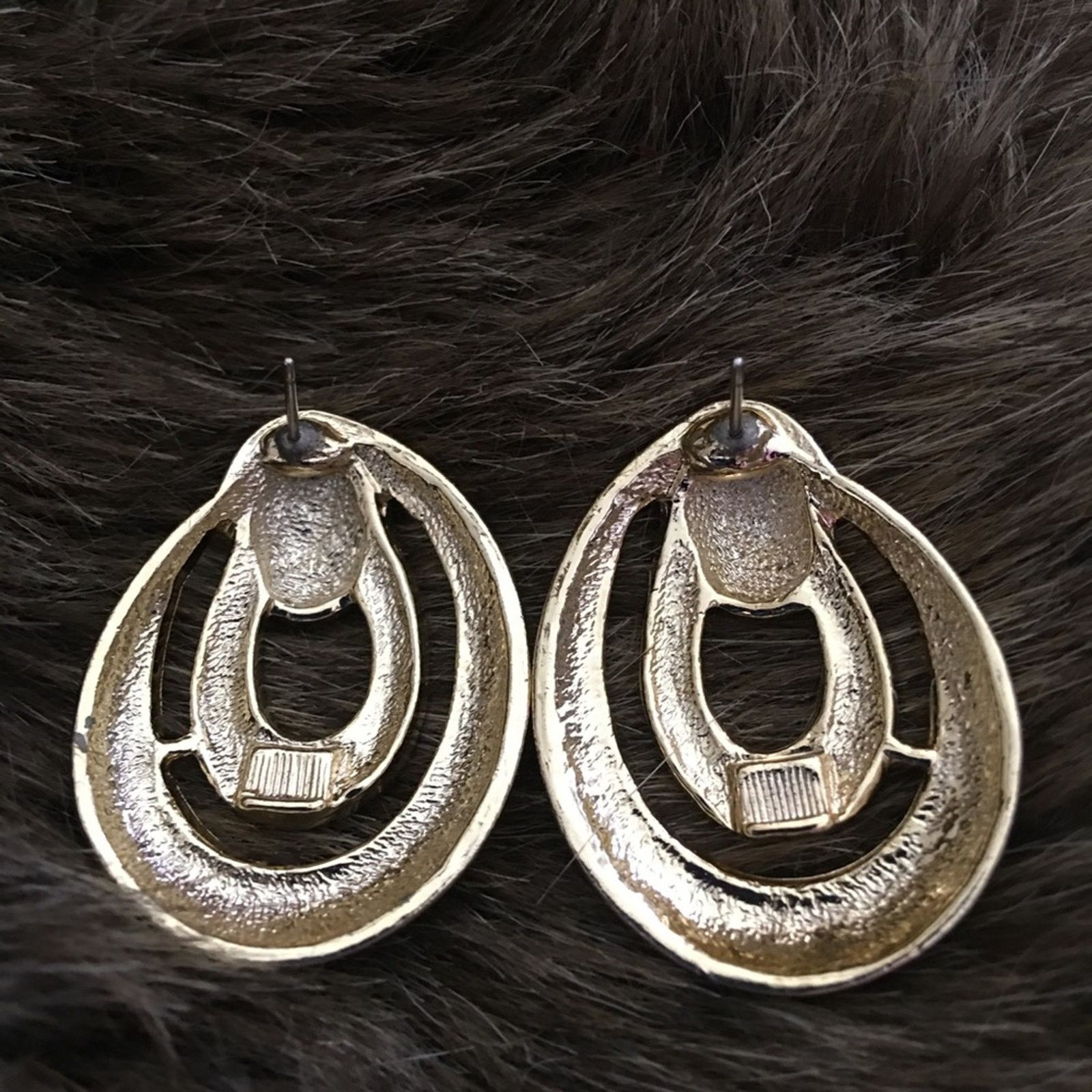 Jewelry Mirror finish gold tone pierced earrings Size ONE SIZE - 3 Thumbnail