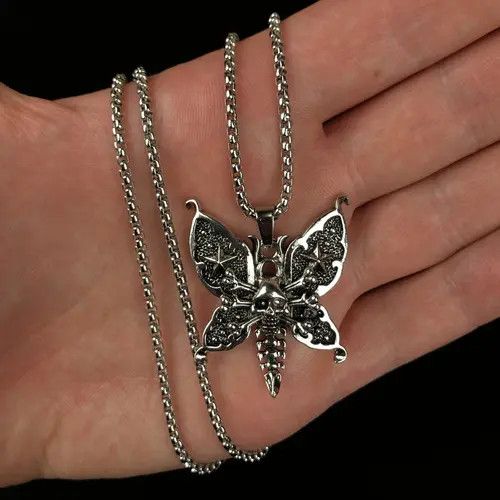 VIBE Butterfly Skull Star Necklace Punk Chain Size ONE SIZE - 1 Thumbnail