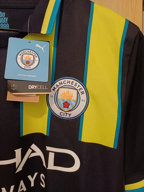 Puma Puma Manchester City 2024/25 Away Shirt (Haaland 9) Size US M / EU 48-50 / 2 - 10 Thumbnail