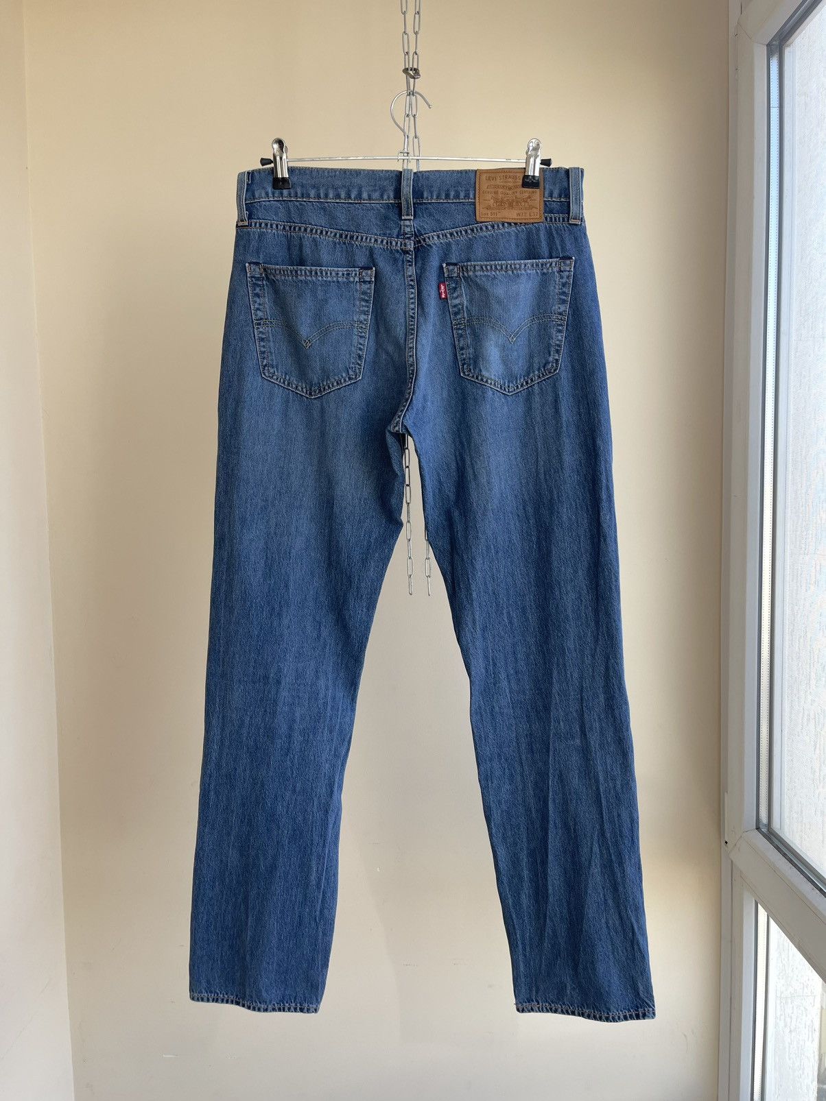 Levi's Premium 511 Zip Fly Tapered Slim Fit 5 Pocket Denim Jeans Size US 32 / EU 48 - 2 Thumbnail