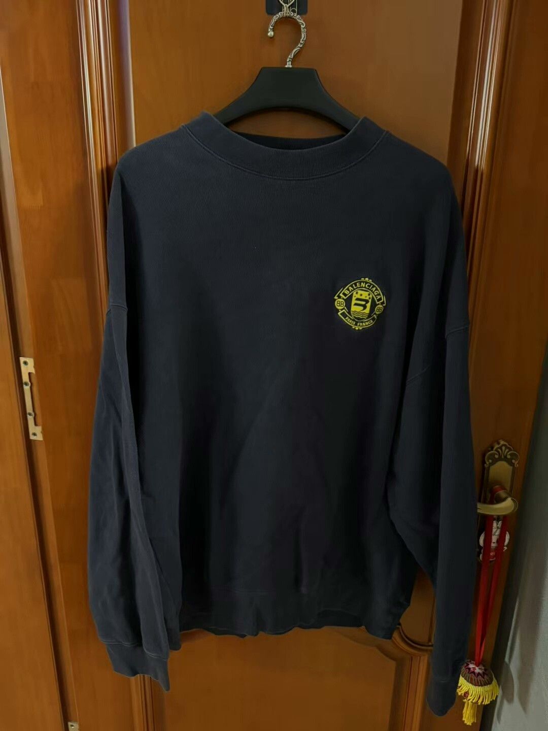balenciaga embroidered logo sweatshirt size S