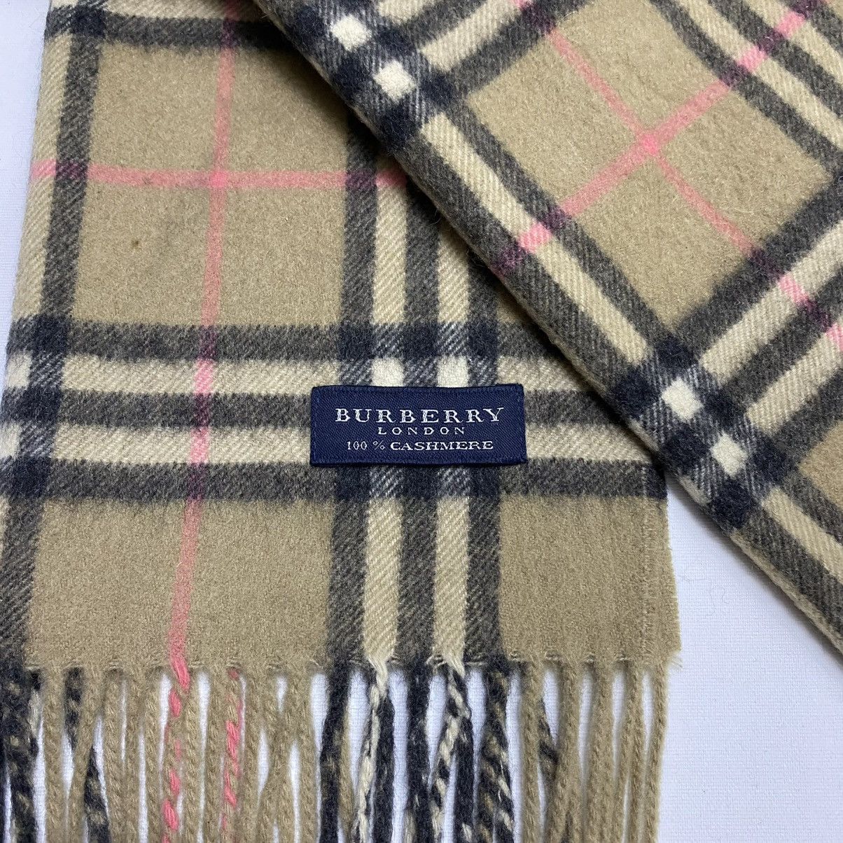 Burberry BURBERRYS SCARF MUFFLER BUR053 Size ONE SIZE - 5 Thumbnail