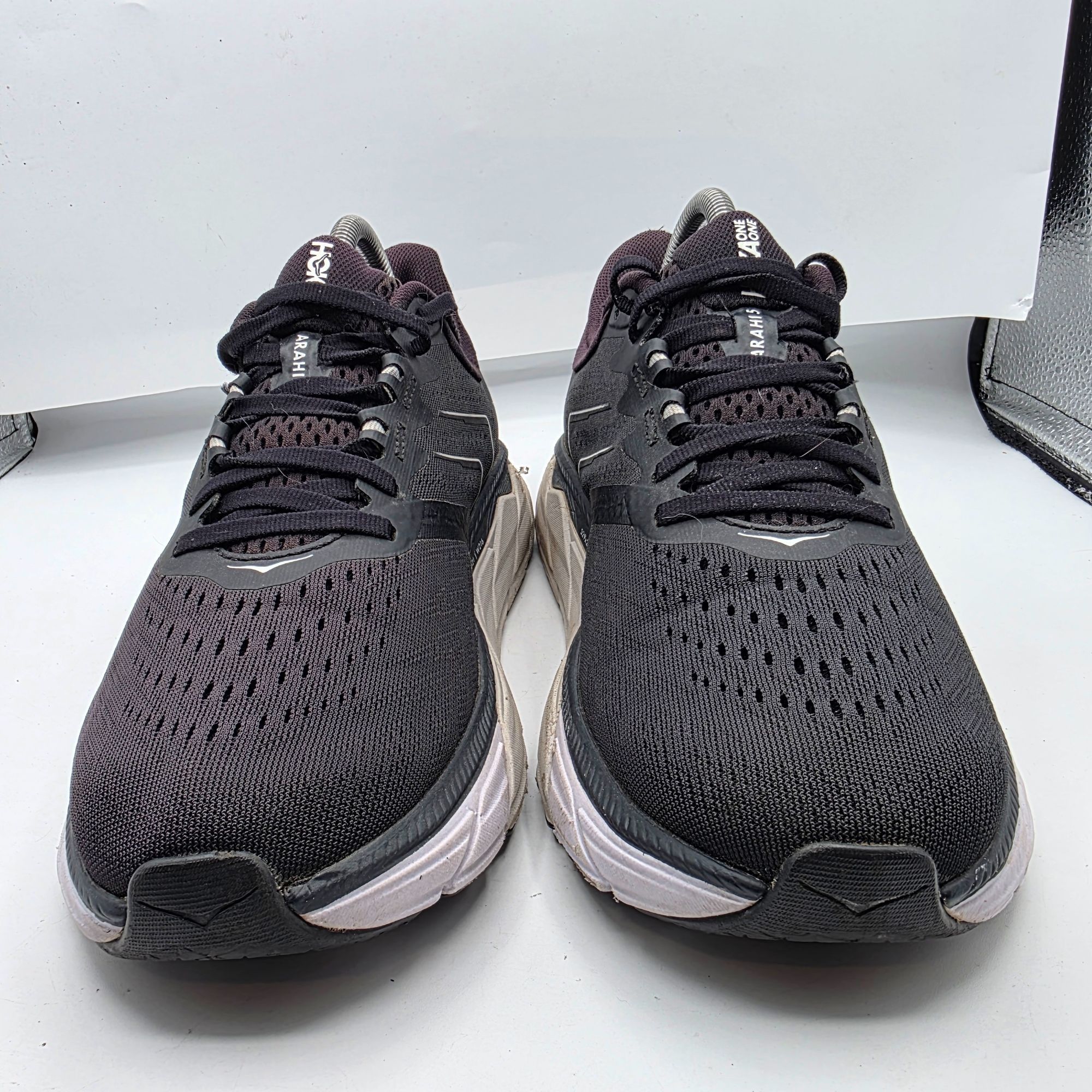 Hoka Hoka One One Arahi 5 Womens Running Shoes Size 9.5B Black Li Size US 9.5 / IT 39.5 - 13 Thumbnail