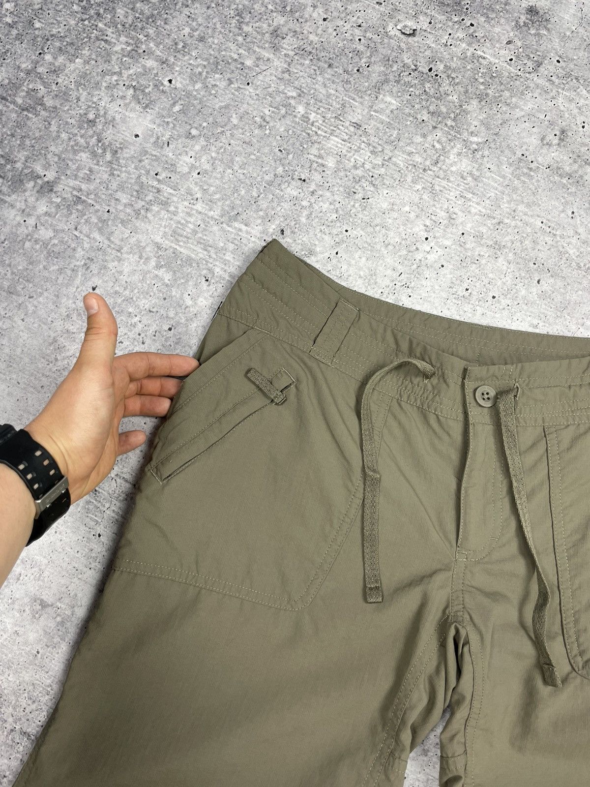 The North Face Vintage The North Face Y2K Style Tracking Outdoor Pants Size US 30 / EU 46 - 9 Thumbnail