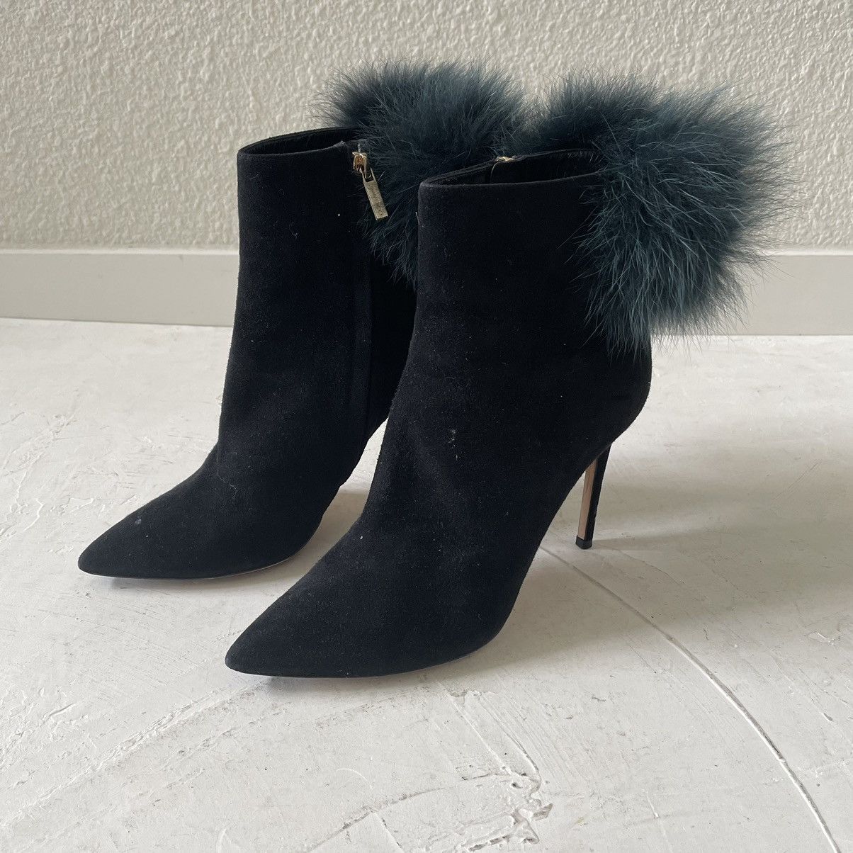 Jimmy Choo Jimmy Choo Black Velvet Boots With Pom Pom Size EU 38.5 US 8 Size US 8 / IT 38 - 1 Thumbnail