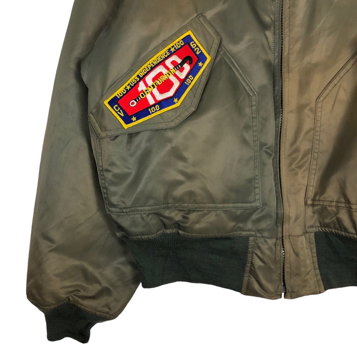 Vintage Vintage Fly Bomber Jacket Riot Riot Lucky Strike Full Patch Size US L / EU 52-54 / 3 - 5 Thumbnail