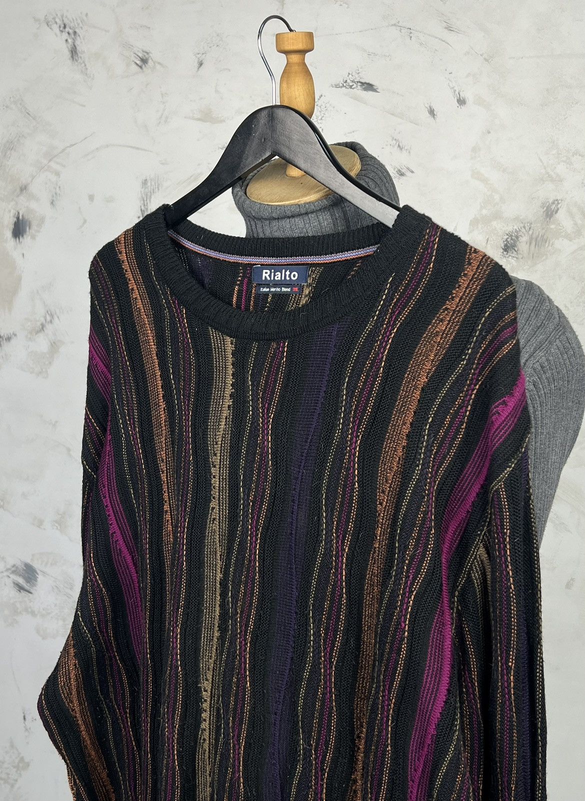 Vintage Vintage 90s Rialto Textured Knit Sweater Coogi Style XXL-3XL Size US XXL / EU 58 / 5 - 2 Thumbnail