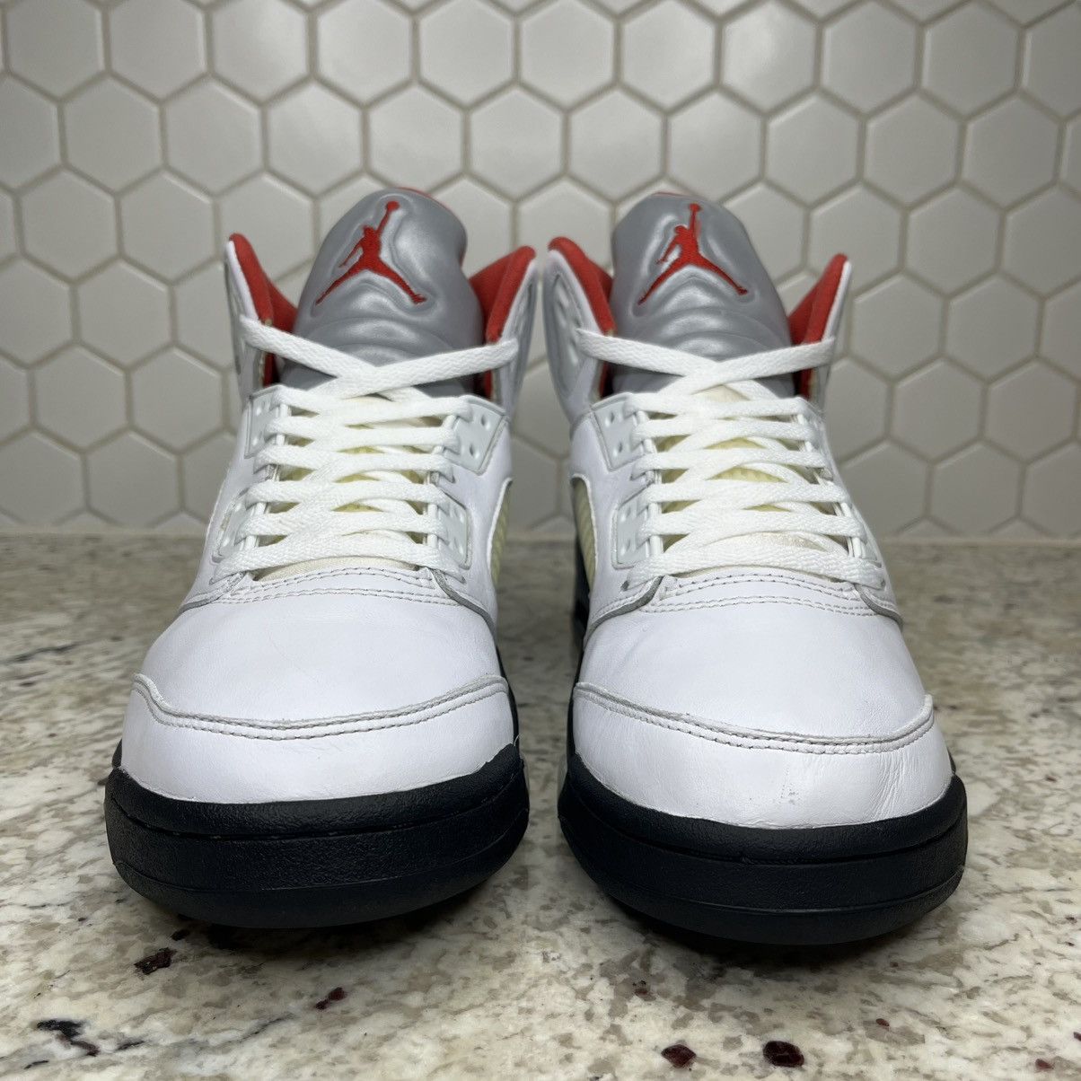 Jordan Brand Size 9.5 - Jordan 5 Retro Fire Red 2020 Clean W/Box Size US 9.5 / EU 42-43 - 4 Thumbnail