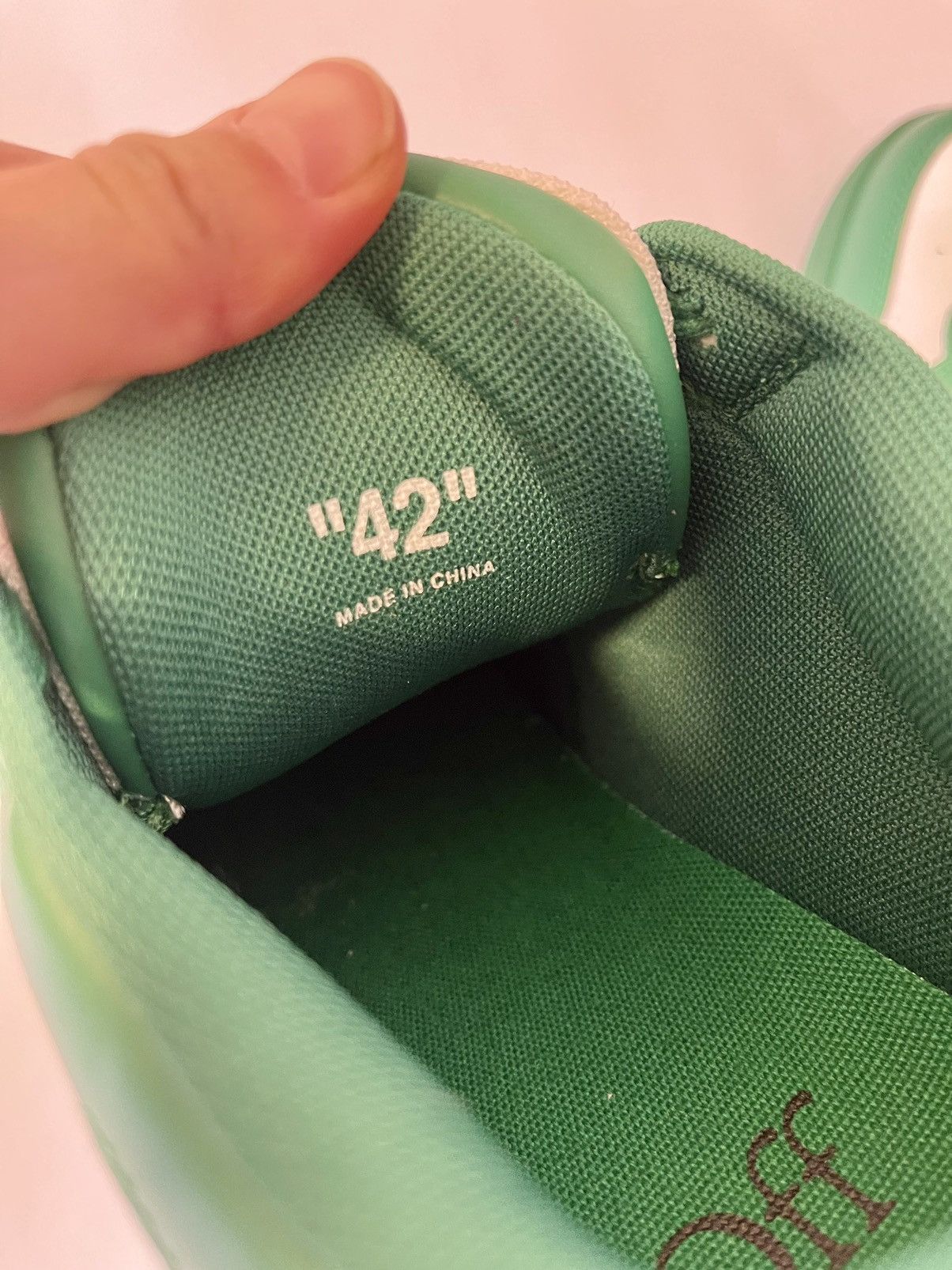 Off-White OFF-WHITE Out of Office Low Top Green Dirty White Size US 9 / EU 42 - 7 Thumbnail