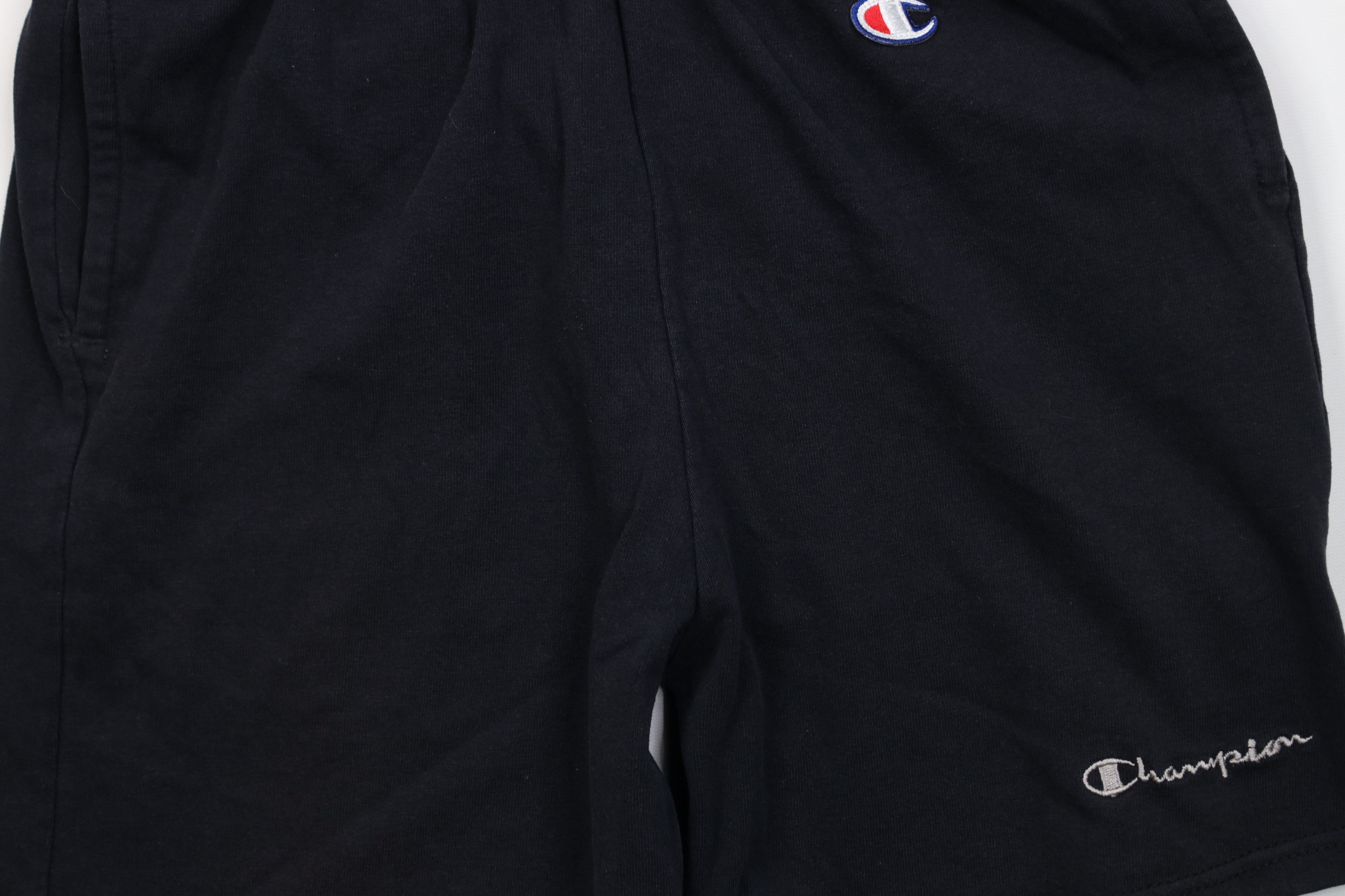 Champion Vintage 90s Champion Above Knee Dad Shorts Black Cotton Size US 34 / EU 50 - 3 Thumbnail