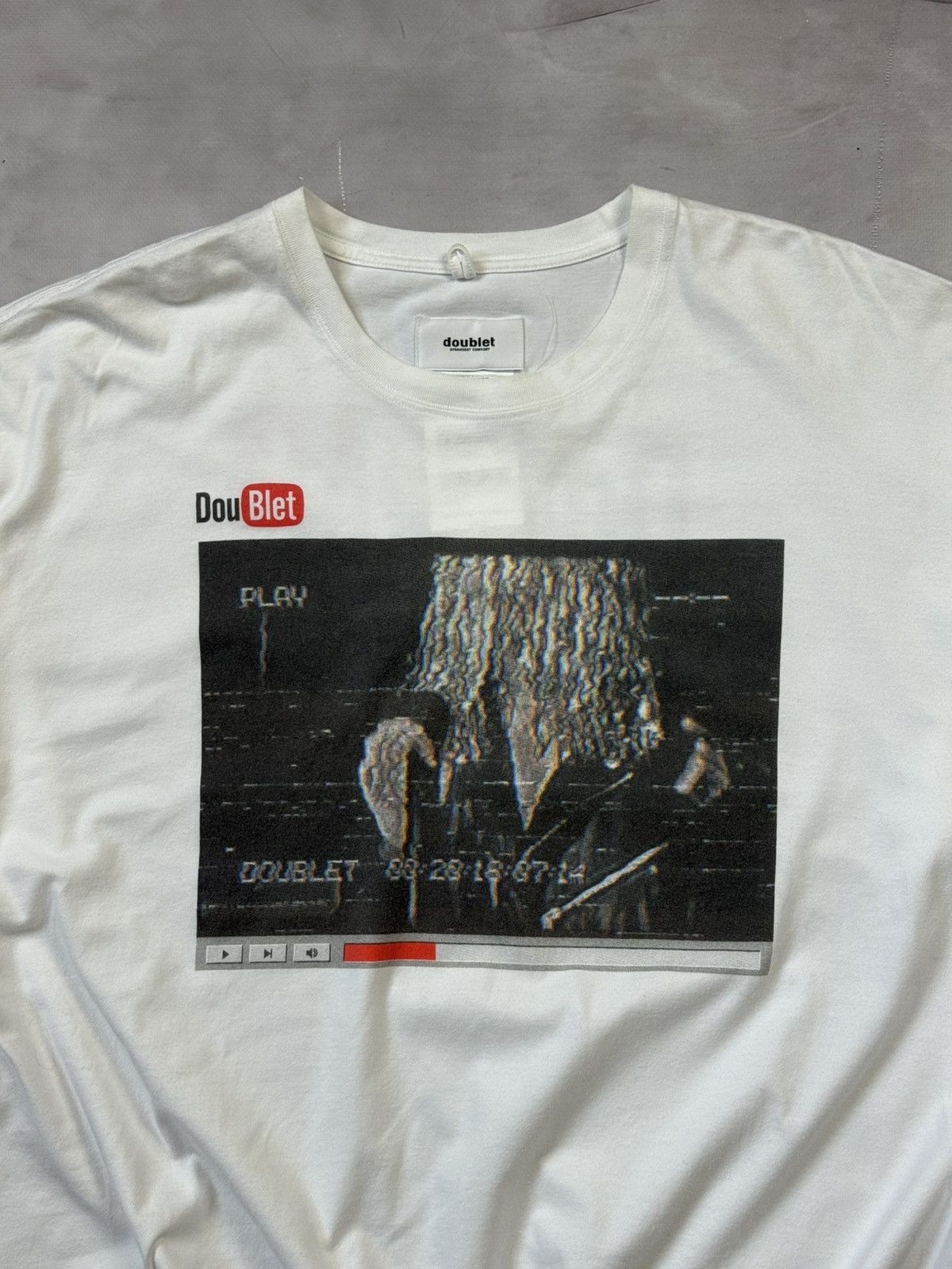 Doublet Fw18 Doublet Youtube Logo Oversized Tee(White/L) Size US L / EU 52-54 / 3 - 2 Thumbnail