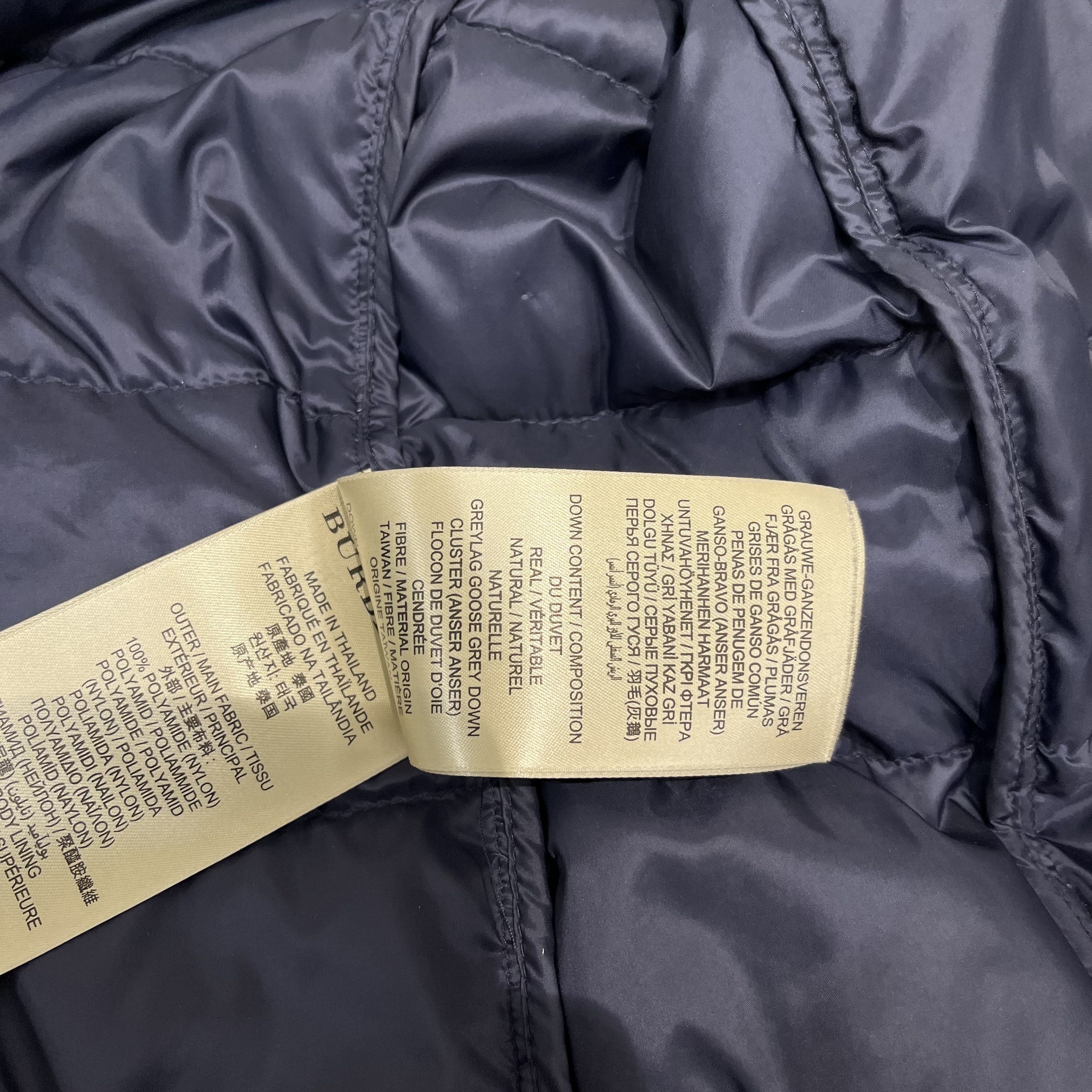 Burberry Burberry Lightweight Navy Puffer Jacket Size US L / EU 52-54 / 3 - 9 Thumbnail