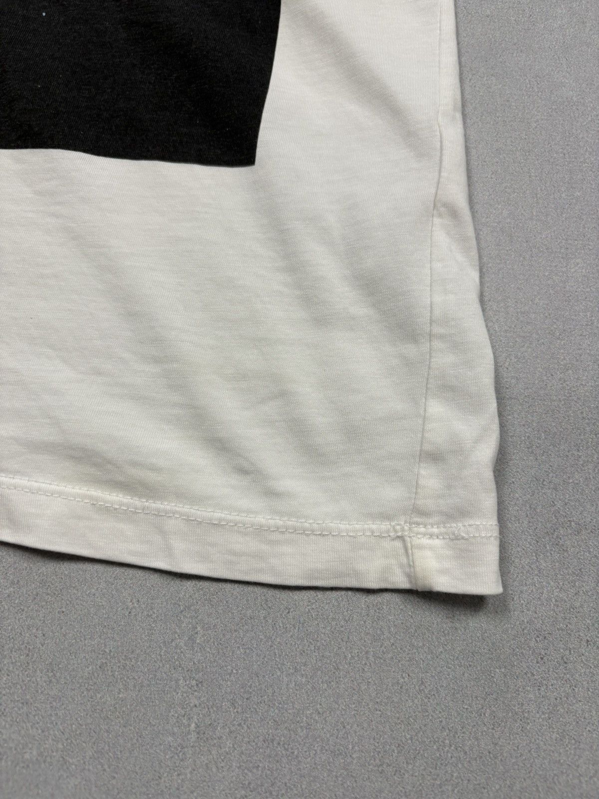 Iceberg Iceberg Logo Graphic T-Shirt White Made in Bulgaria Size M Size US M / EU 48-50 / 2 - 10 Thumbnail