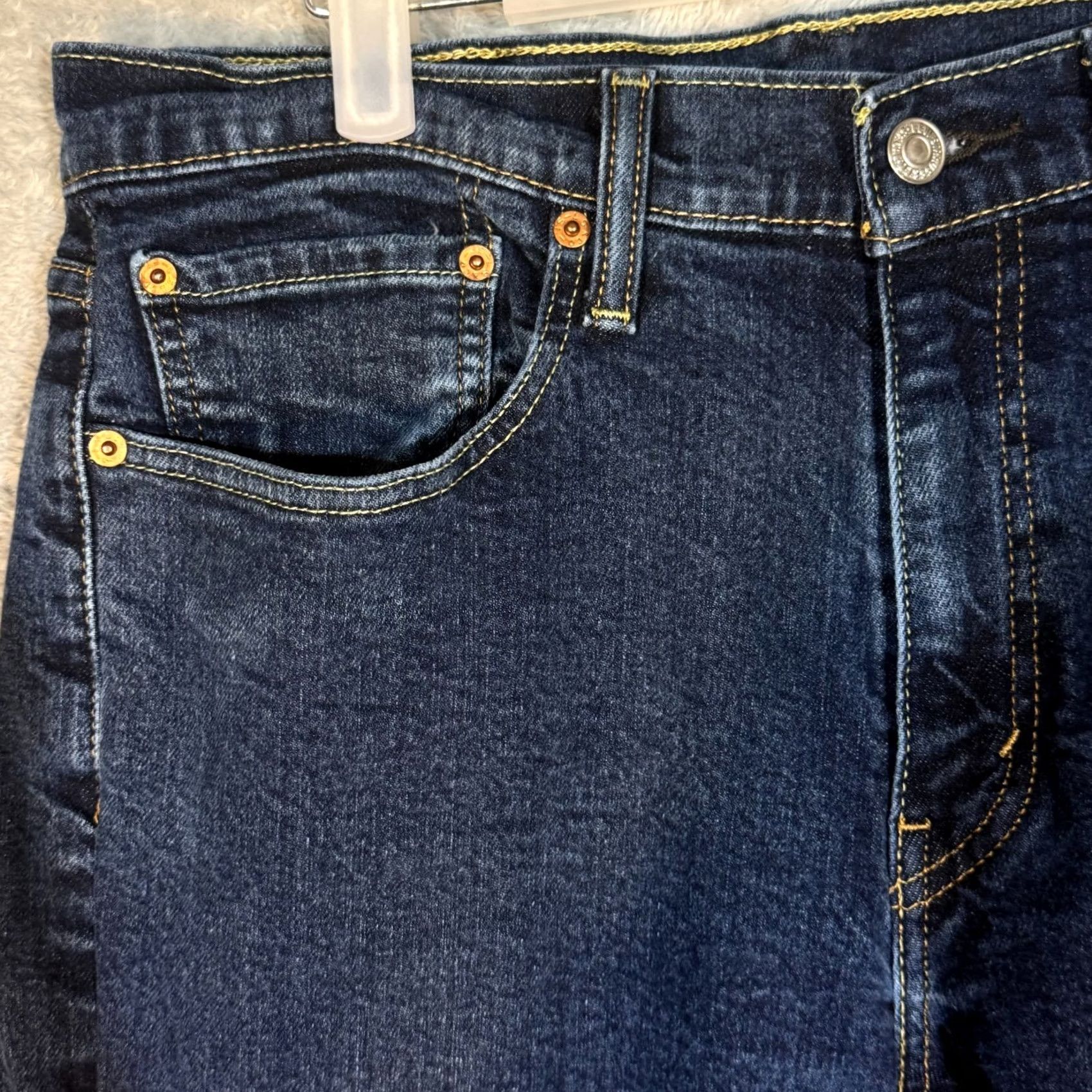 Levi's Levi’s 514 Jeans Men’s 34x34 Blue Denim Straight Mid-Rise 100% Cotton Denim Jeans Regular Fit Mrds? Size US 34 / EU 50 - 3 Thumbnail