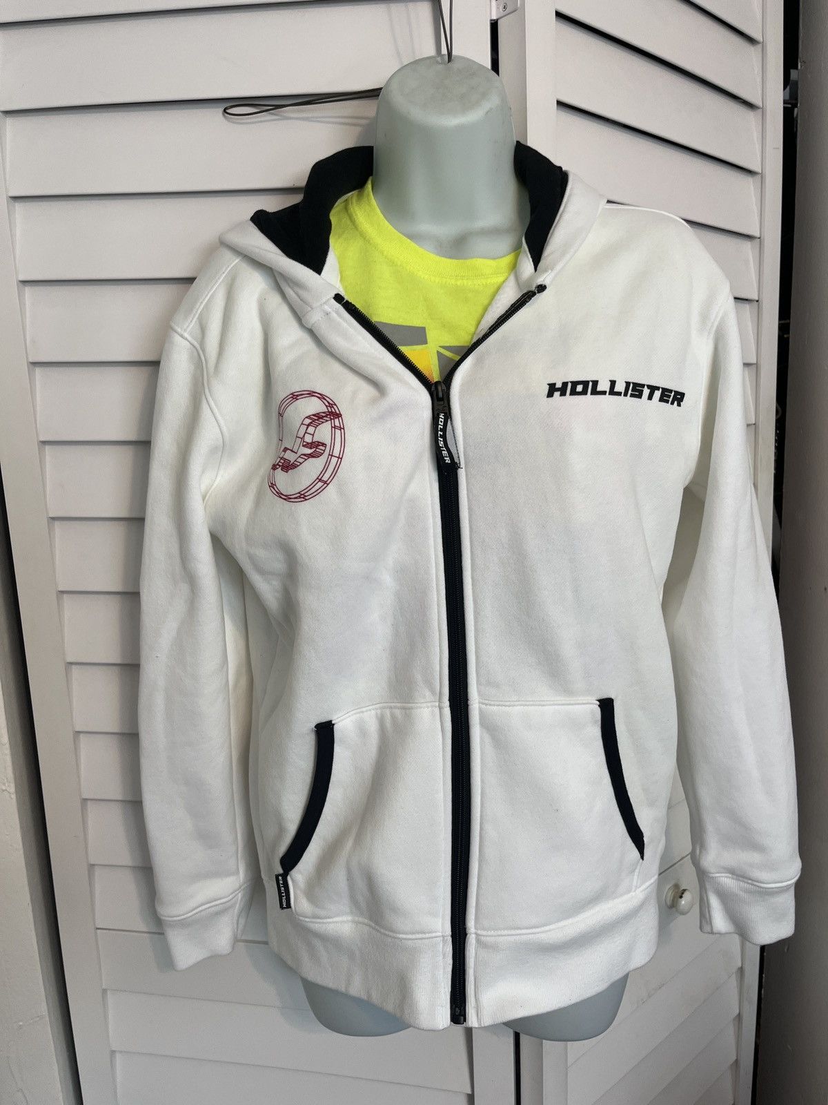 Hollister Ladies Hollister white hoodie. Xs. Great condition Size XS / US 0-2 / IT 36-38 - 1 Thumbnail