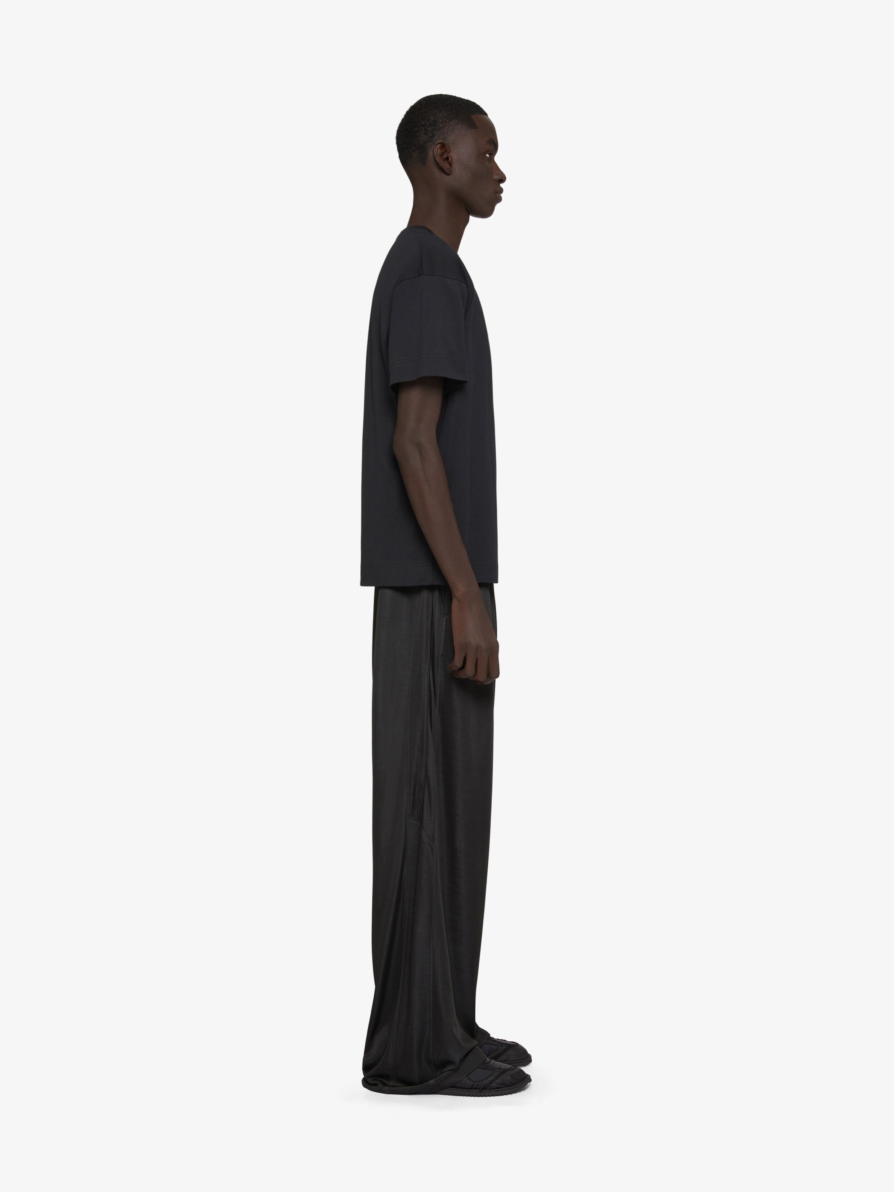 Givenchy o1w1db10325 Boxy Short Sleeve in Black Size US S / EU 44-46 / 1 - 2 Thumbnail