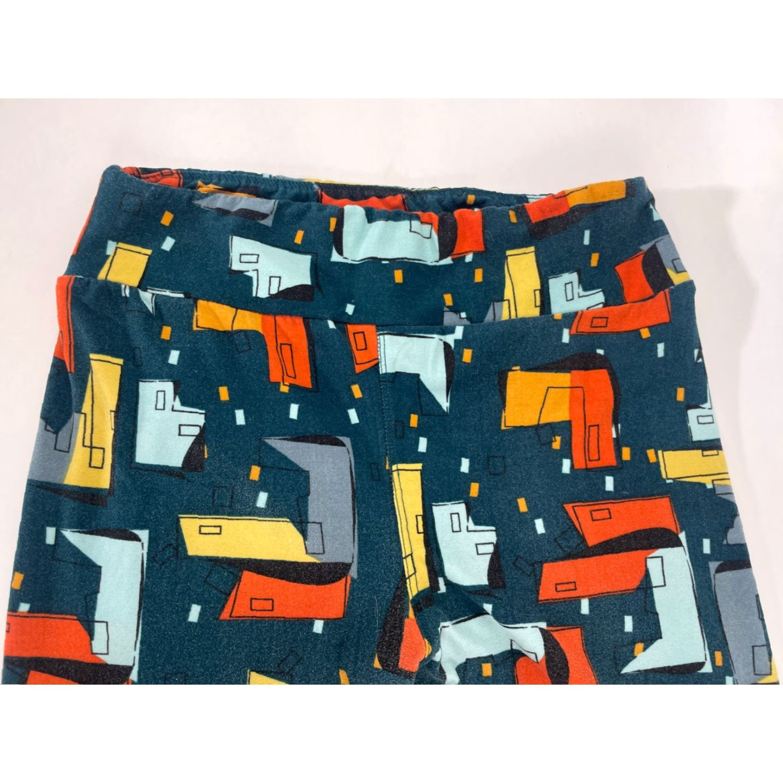Vintage LuLaRoe Leggings Women One Size Teal City Buildings Pull On Pants Waist Band Size 42" / US 20 - 3 Thumbnail