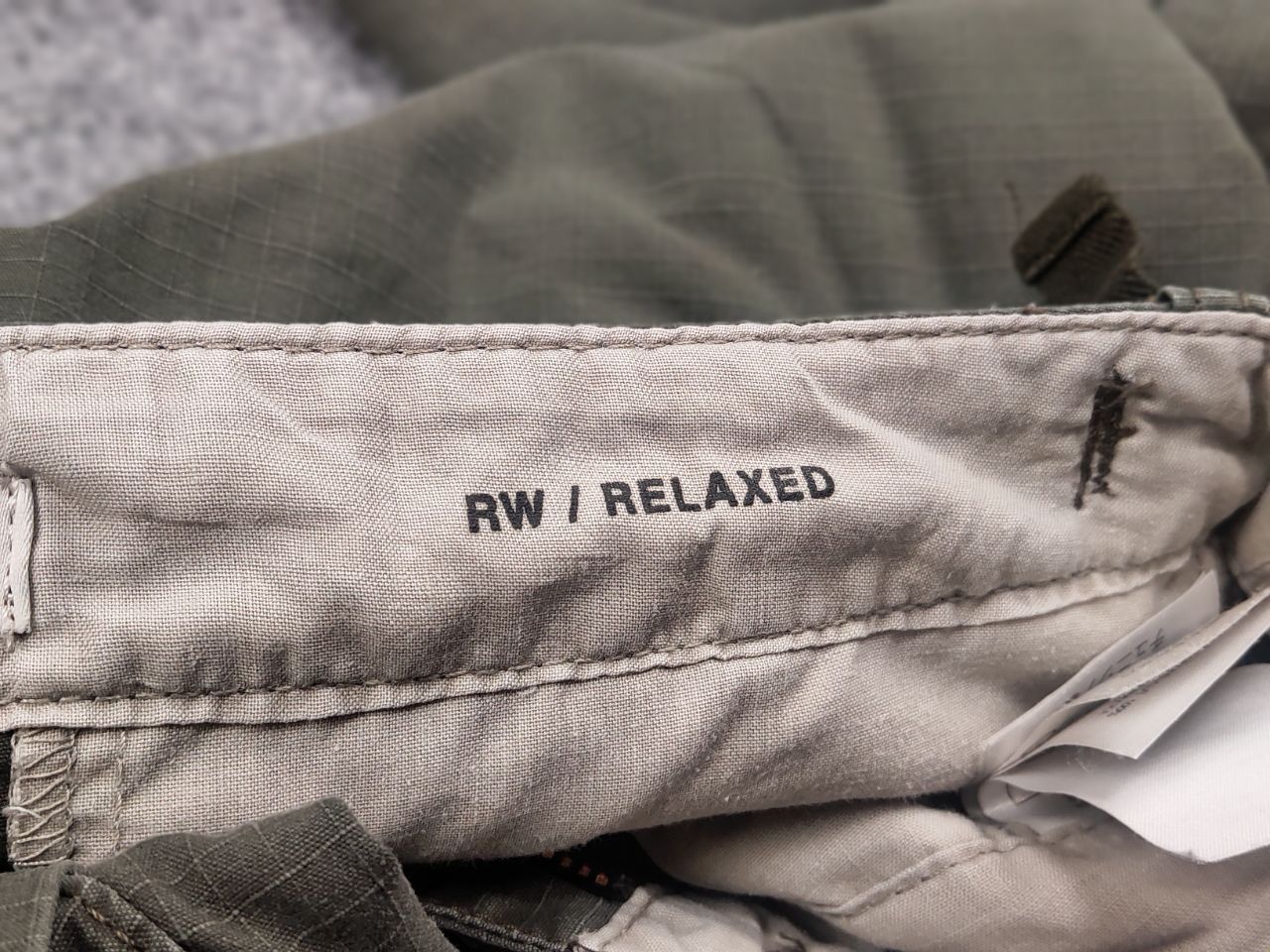 Carhartt Vintage 90's Carhartt Aventura Distressed Olive Cargo Pants Size US 28 / EU 44 - 18 Thumbnail
