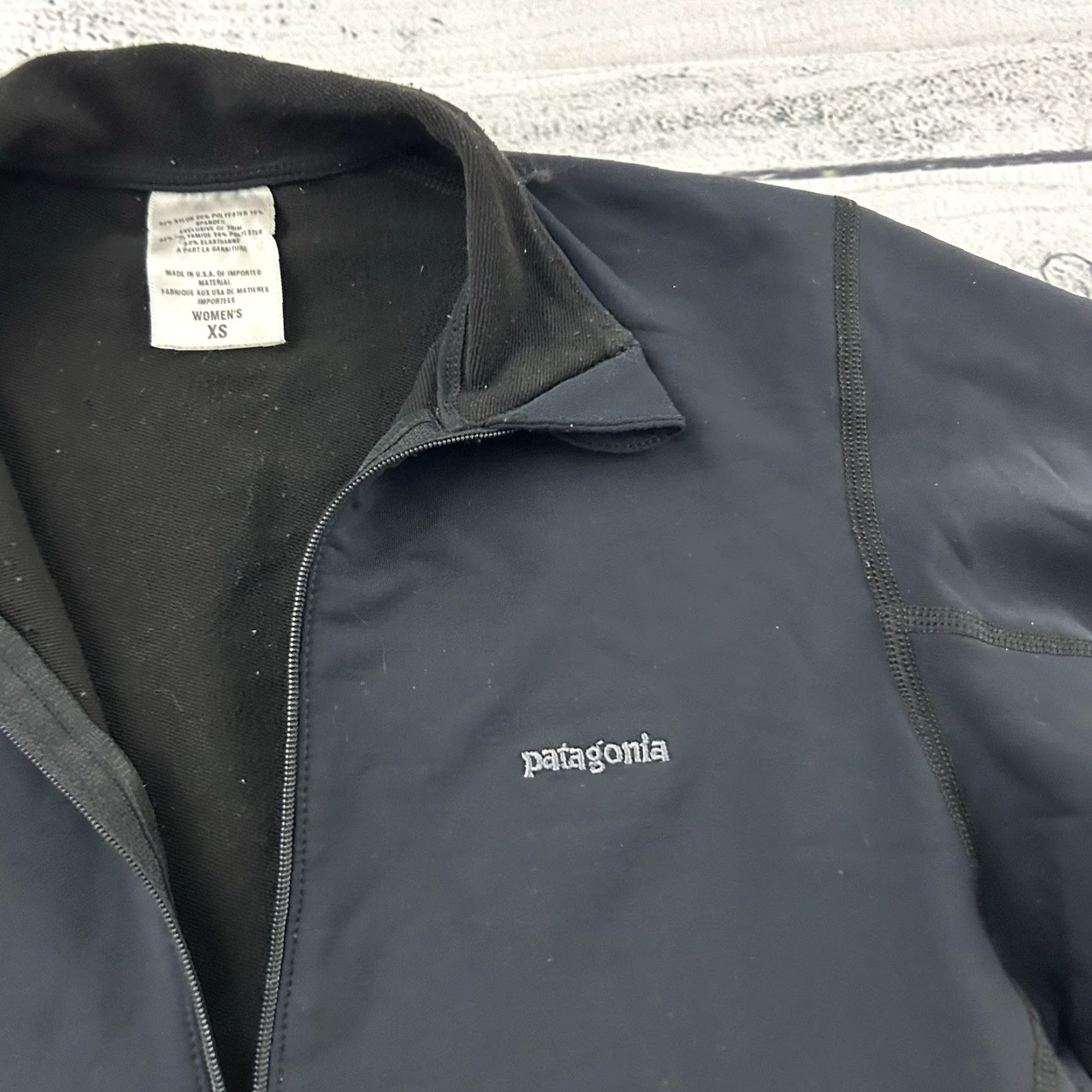 Patagonia Patagonia Jacket Women's XS Black 1/4 Zip Pullover Weather Top Size XS / US 0-2 / IT 36-38 - 3 Thumbnail