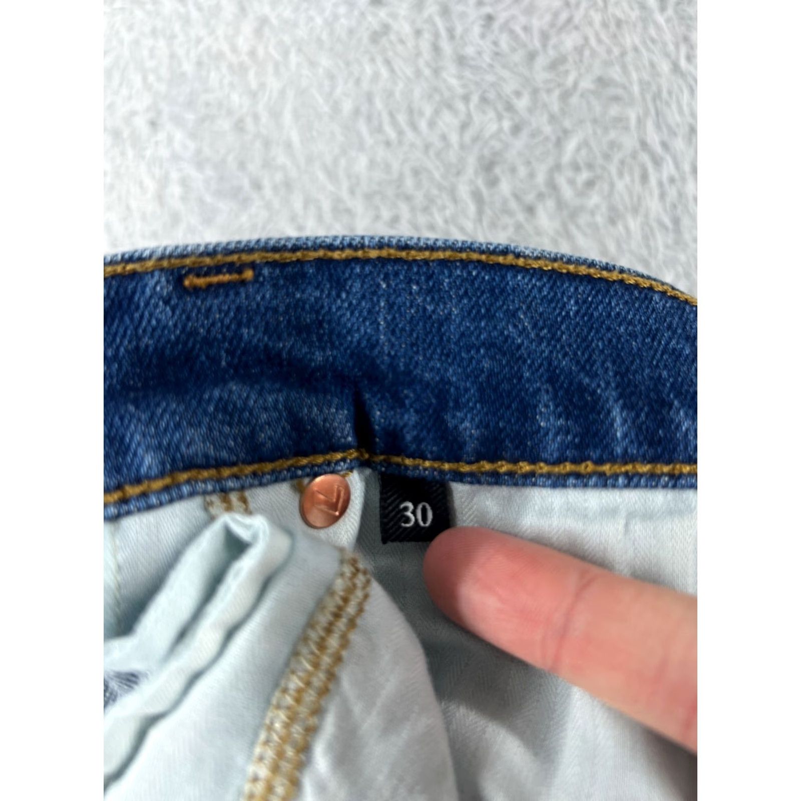7 For All Mankind 7 For All Mankind Jeans Women 30 Denim Straight Mid Rise 30x26 Black Cotton Blend Distressed Pockets Modern Western Mens Womens Boys Girls Size 30" / US 8 / IT 44 - 7 Thumbnail