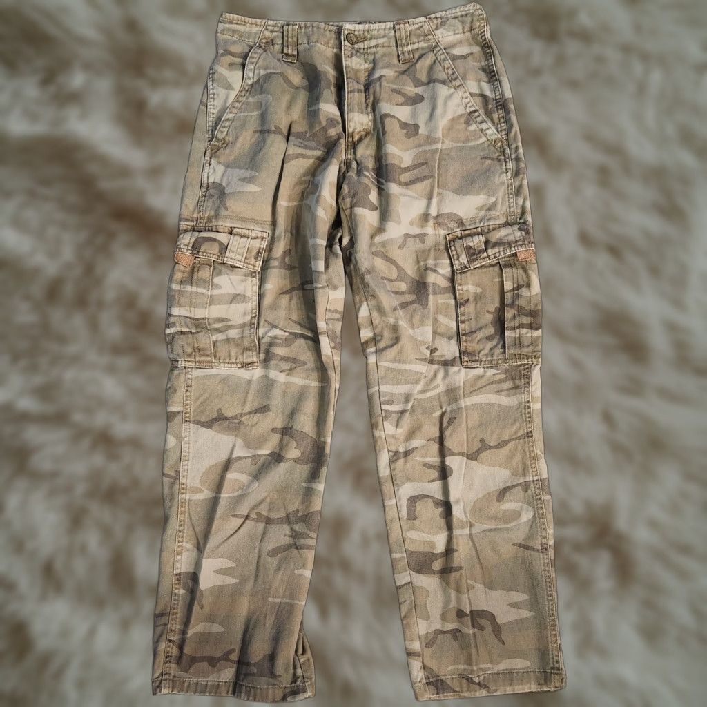 Wrangler Wrangler Cargo Pants Mens 30x29 Camouflage Gray Army Grunge Skater Cargo Pants 30x29 Casual Travel Men Regular Sawkus Size US 30 / EU 46 - 1 Thumbnail