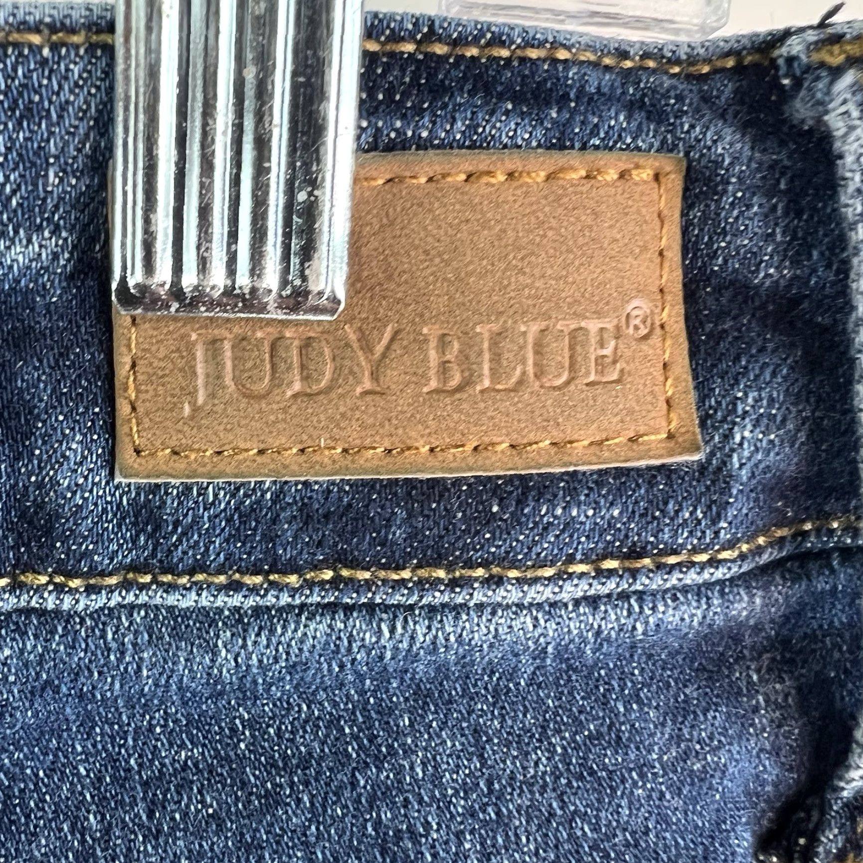 Vintage Judy Blue Park Ridge High Rise Boyfriend Denim Jeans Womens 16W 36X27 Distressed Blue Denim Jeans Bohemian City Preppy 90s Womens Jeans (16W) Size 38" / US 16 / IT 52 - 6 Thumbnail
