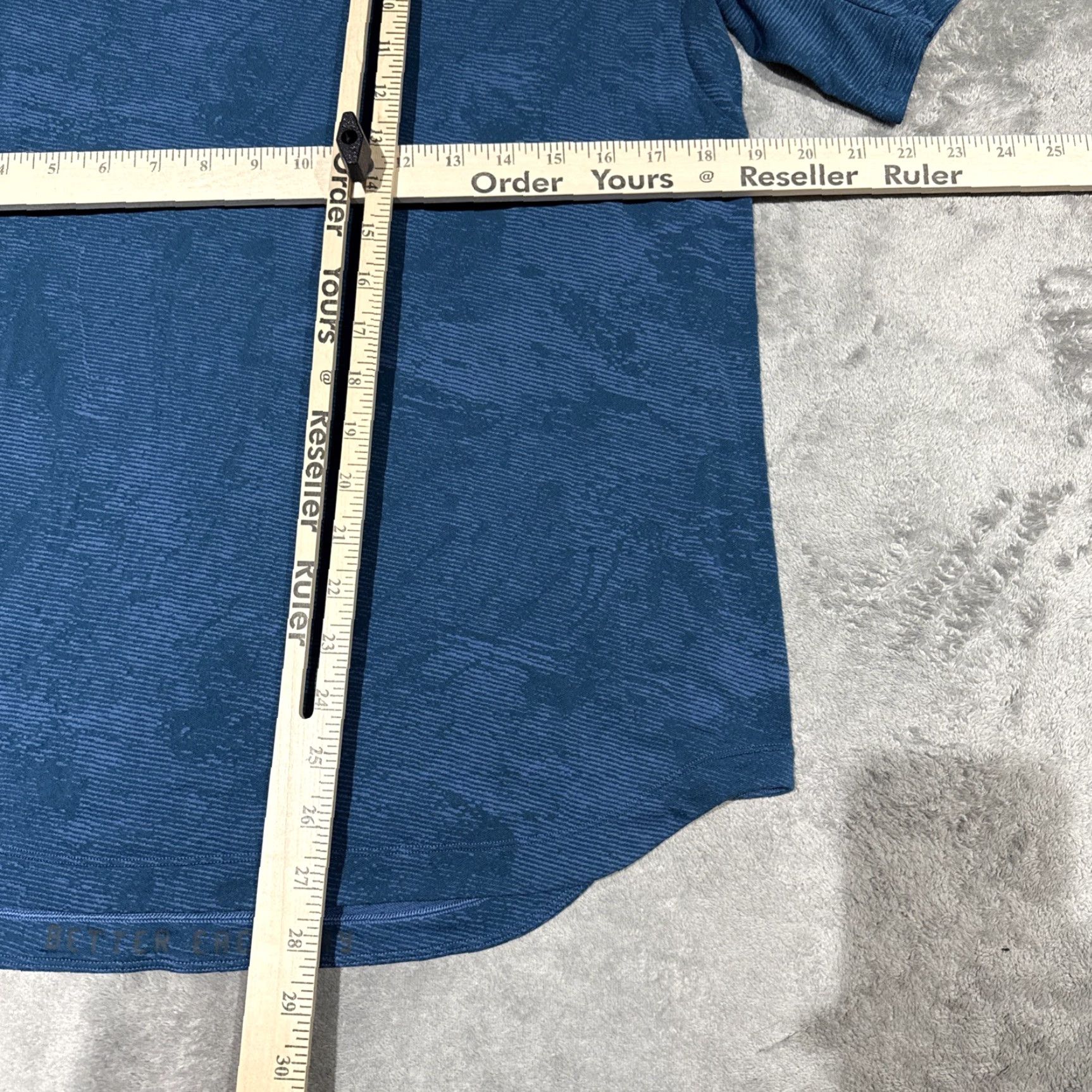 Lululemon Lululemon Shirt Mens Medium Blue Camo Drysense Short Sleeve Gym Athleisure Size US M / EU 48-50 / 2 - 5 Thumbnail