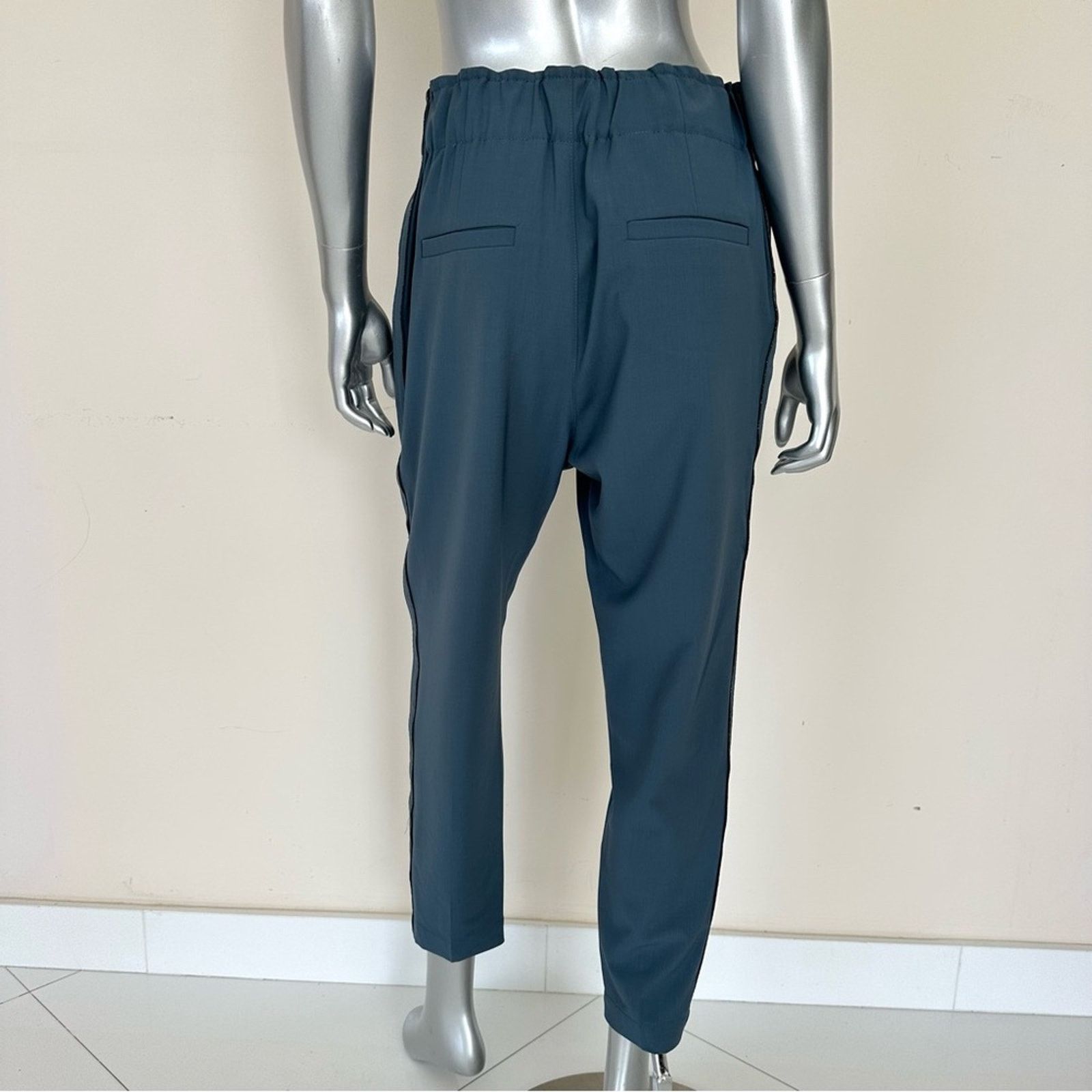 Brunello Cucinelli Brunello Cucinelli women navy pants size 6 US Retail 2250$ Size 28" / US 6 / IT 42 - 4 Thumbnail