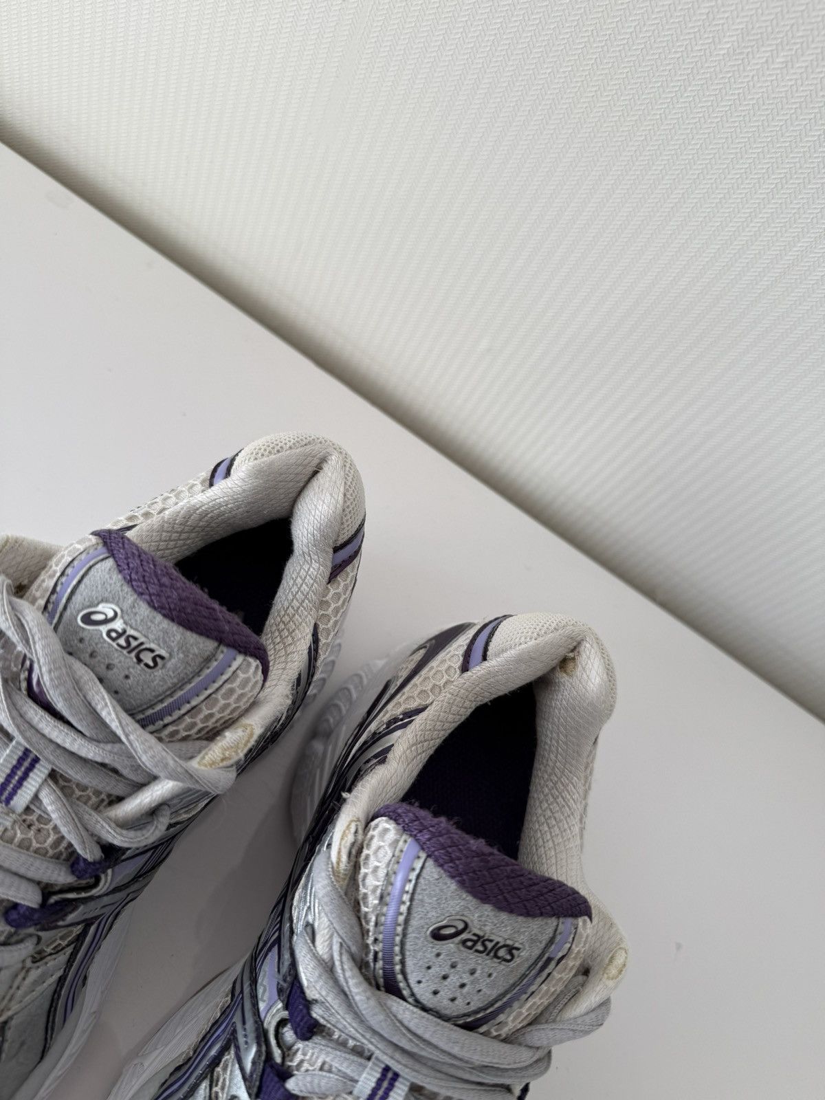 Asics VINTAGE ASICS Y2K GEL NIMBUS HYPE SK8 GORPCORE SNEAKERS Size US 7 / IT 37 - 13 Thumbnail