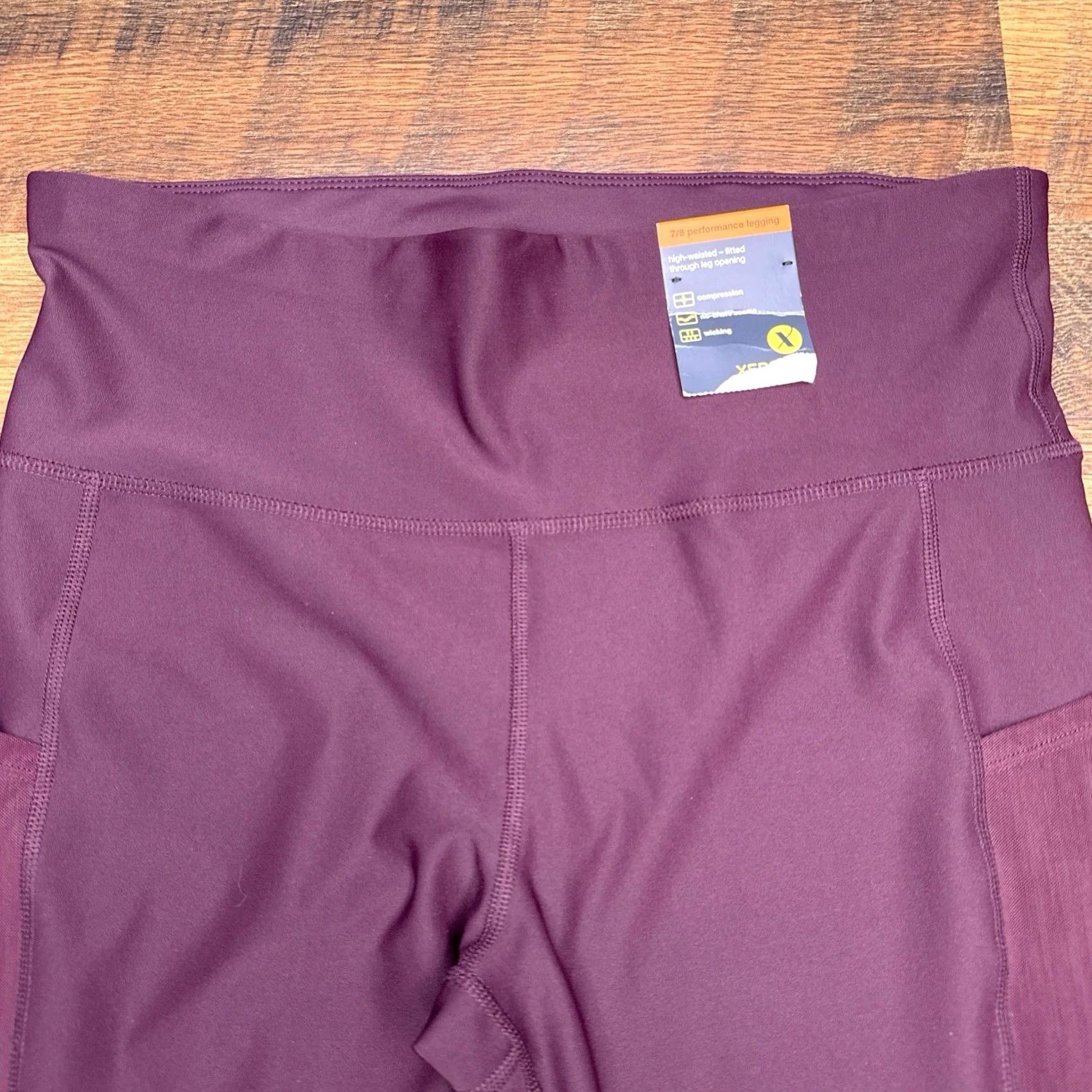 Vintage Xersion Leggings Womens L Burgundy Stretch New Tapered Leg Athletic Activewear Moisture Wicking Polyester Spandex Size 36" / US 14 / IT 50 - 3 Thumbnail