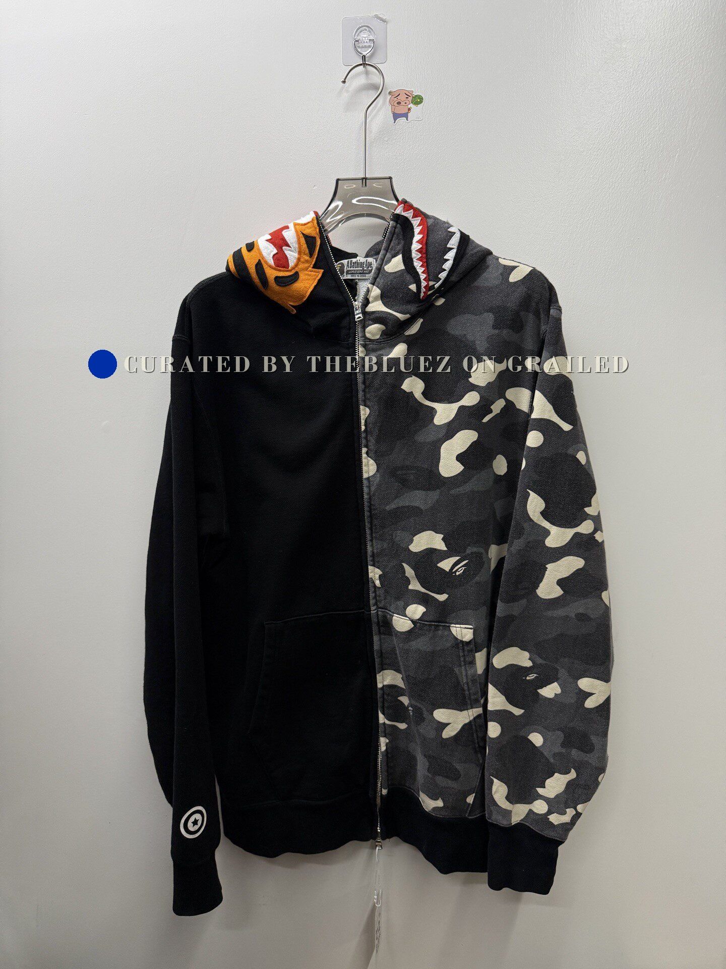 Bape Bape Limited WGM Gray Camo Shark Jacket Size US XXL / EU 58 / 5 - 1 Thumbnail