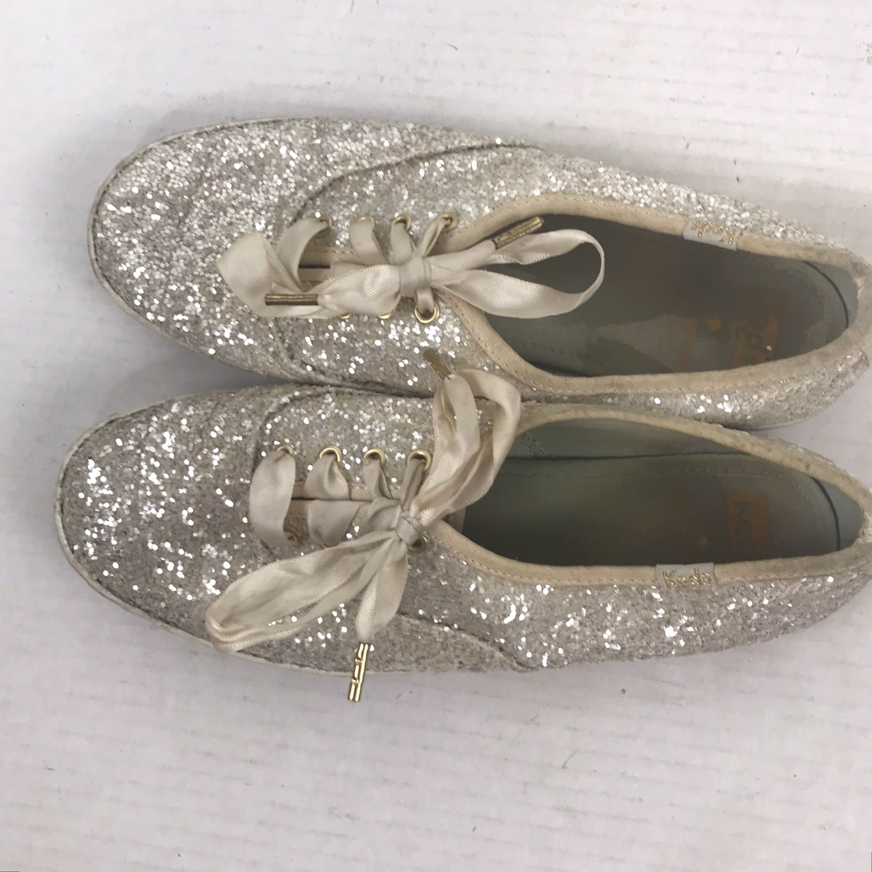 Keds Kate Spade Keds Women’s Champagne Glitter Canvas Sneakers Size 7 Low Top Casual Athletic Size US 7 / IT 37 - 4 Thumbnail