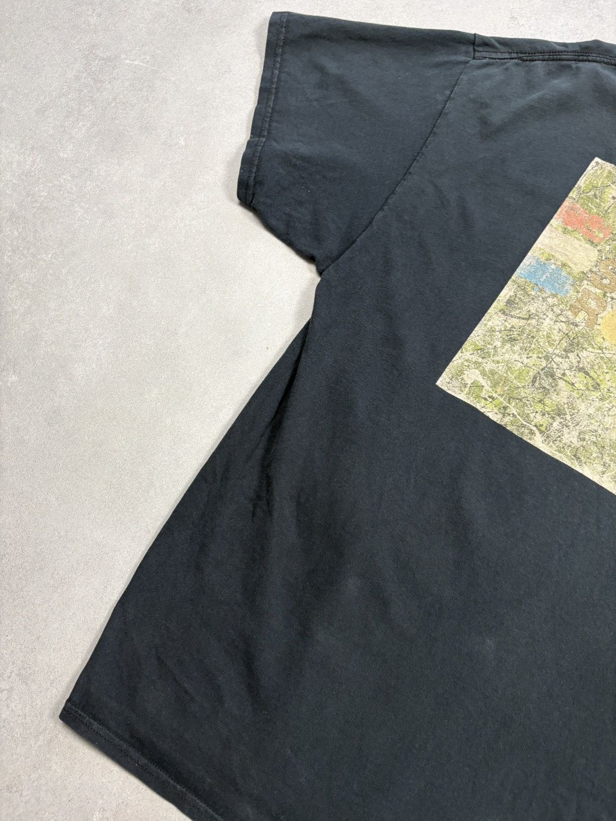 Band Tees Vintage 2000s Y2K Distressed The Stone Roses Band T Shirt L Size US L / EU 52-54 / 3 - 4 Thumbnail