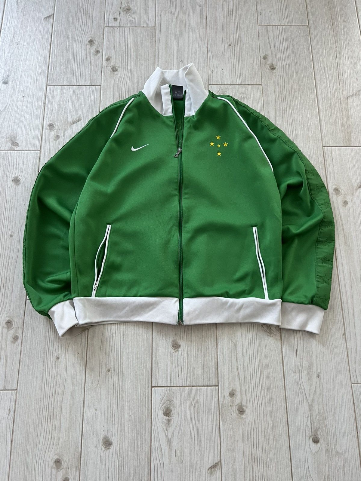 Nike Nike Brazil Mens Vintage Soccer Jacket Size US L / EU 52-54 / 3 - 4 Thumbnail