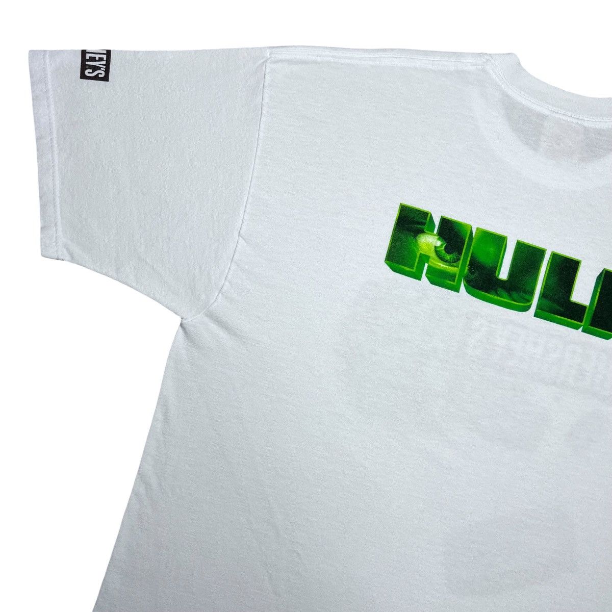 Marvel Comics 2003 Marvel The Incredible Hulk Hersheys Chocolate Promo Tee Size US XL / EU 56 / 4 - 12 Thumbnail