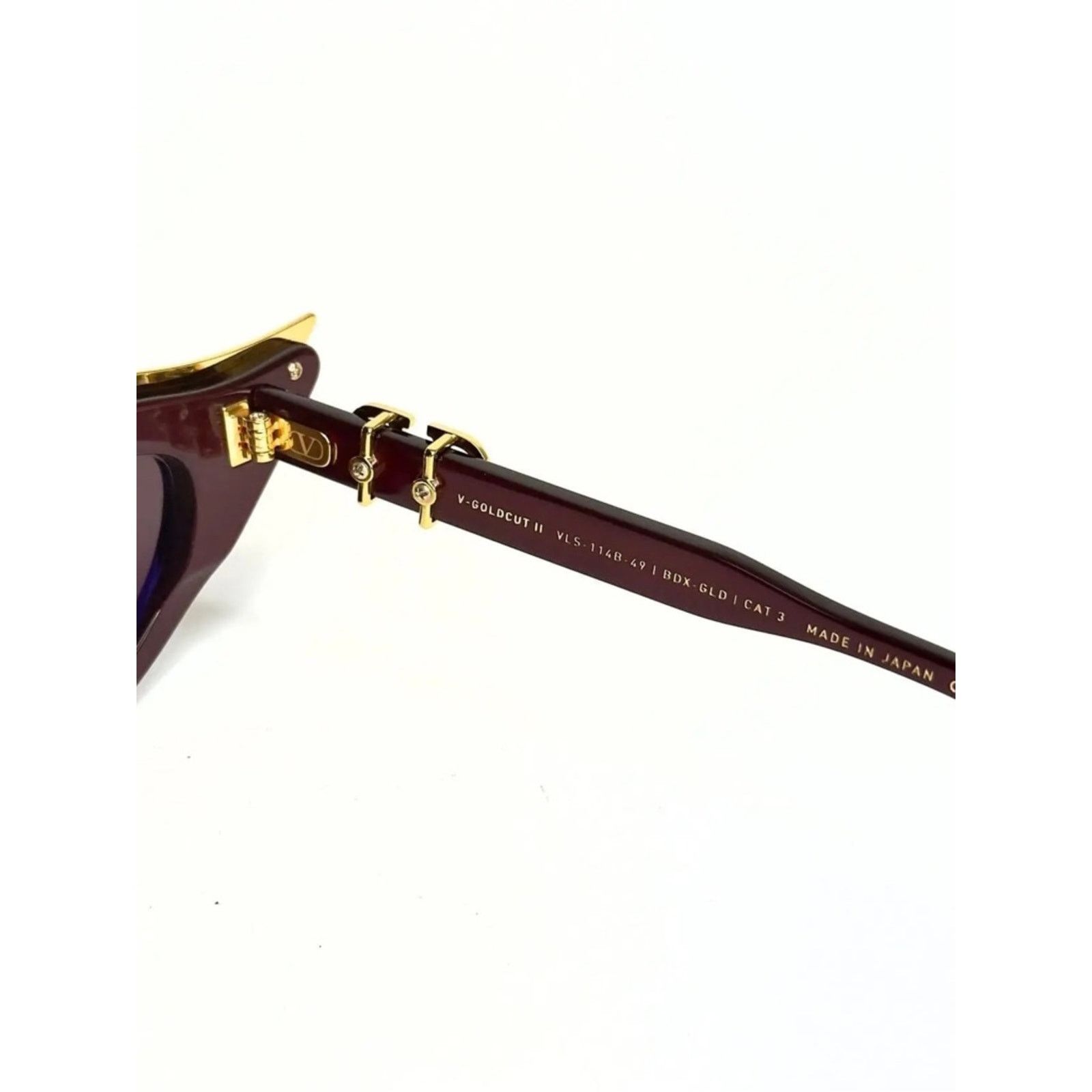 Valentino New Valentino VLS 114B Burgundy Cat-Eye Sunglasses Authentic Size ONE SIZE - 9 Thumbnail