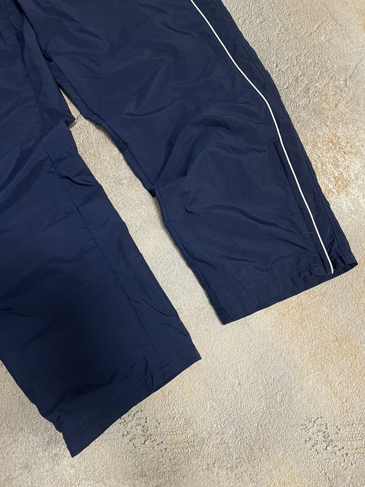 Nike Vintage Nike Nylon Drill Navy Track Pants Size US 38 / EU 54 - 4 Thumbnail