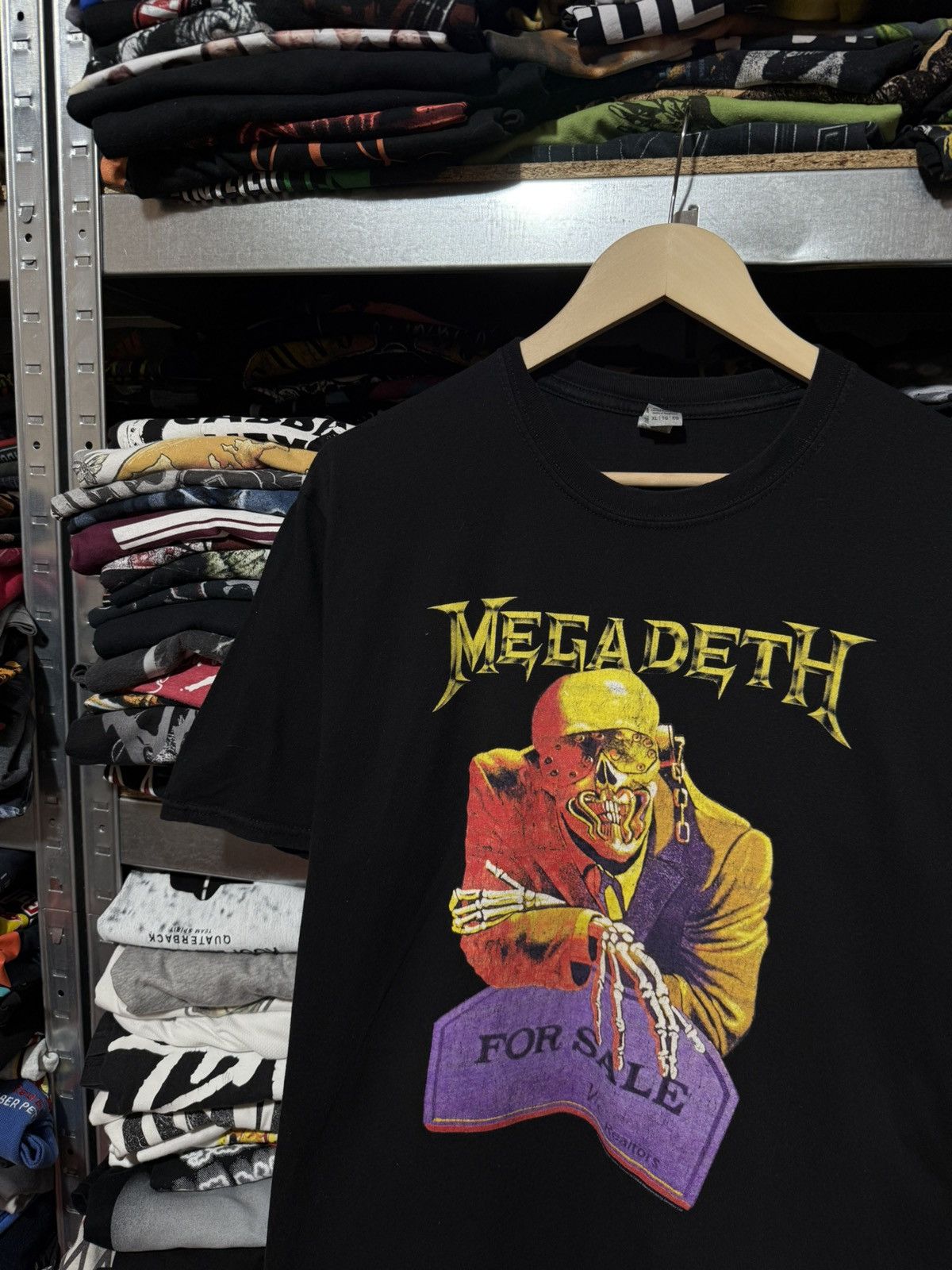Vintage Vintage 2022 Megadeth For Sale Peace Sells Rock T-Shirt Size US XL / EU 56 / 4 - 3 Thumbnail