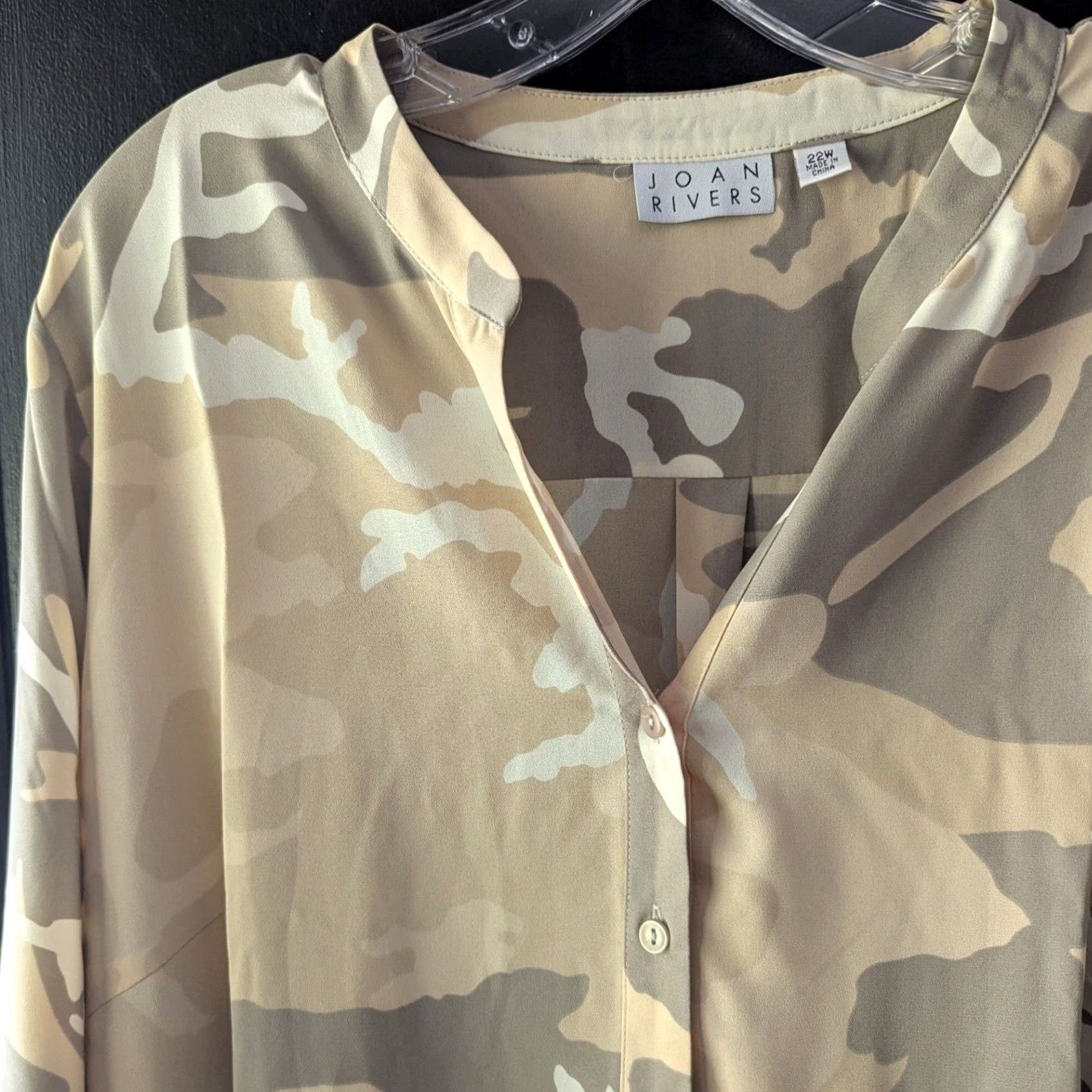 Vintage Joan Rivers Tunic Top Tan Camo Print Button Up Long Sleeve 22W Neutral Office Size 3XL / US 20-22 - 3 Thumbnail