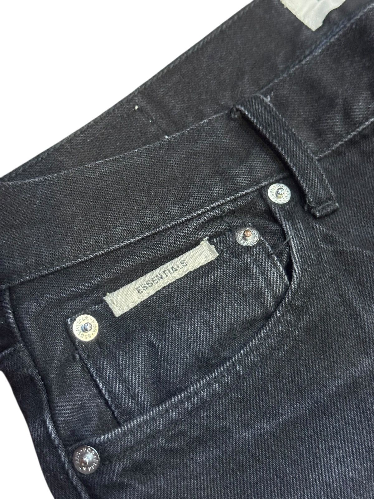 Fear of God Fear Of God Essentials 5 Pocket Black Washed Denim Jean 34 Size US 34 / EU 50 - 3 Thumbnail