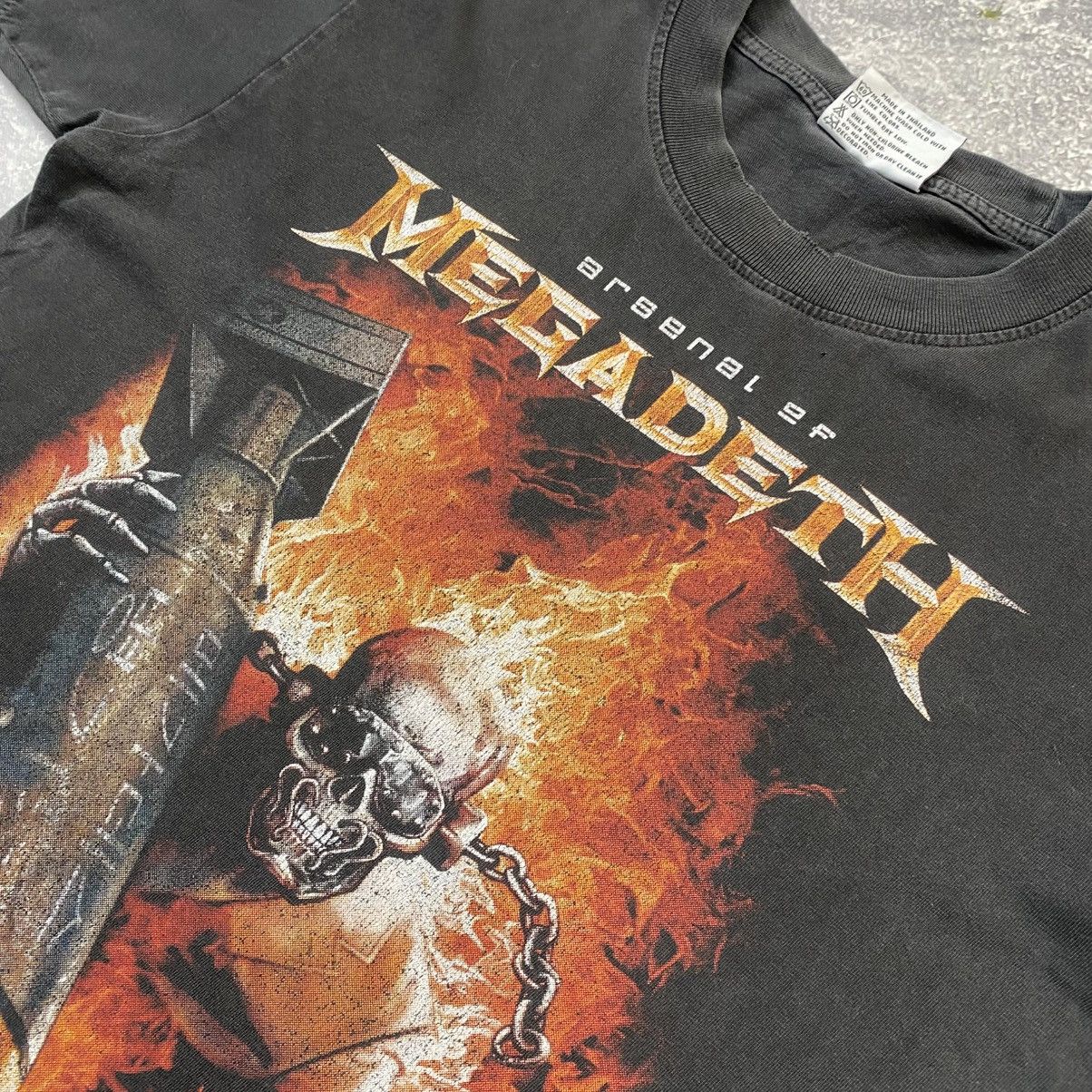Band Tees Vintage Megadeth 90’s Arcenal of singl stitch the roxx tee Size US M / EU 48-50 / 2 - 3 Thumbnail