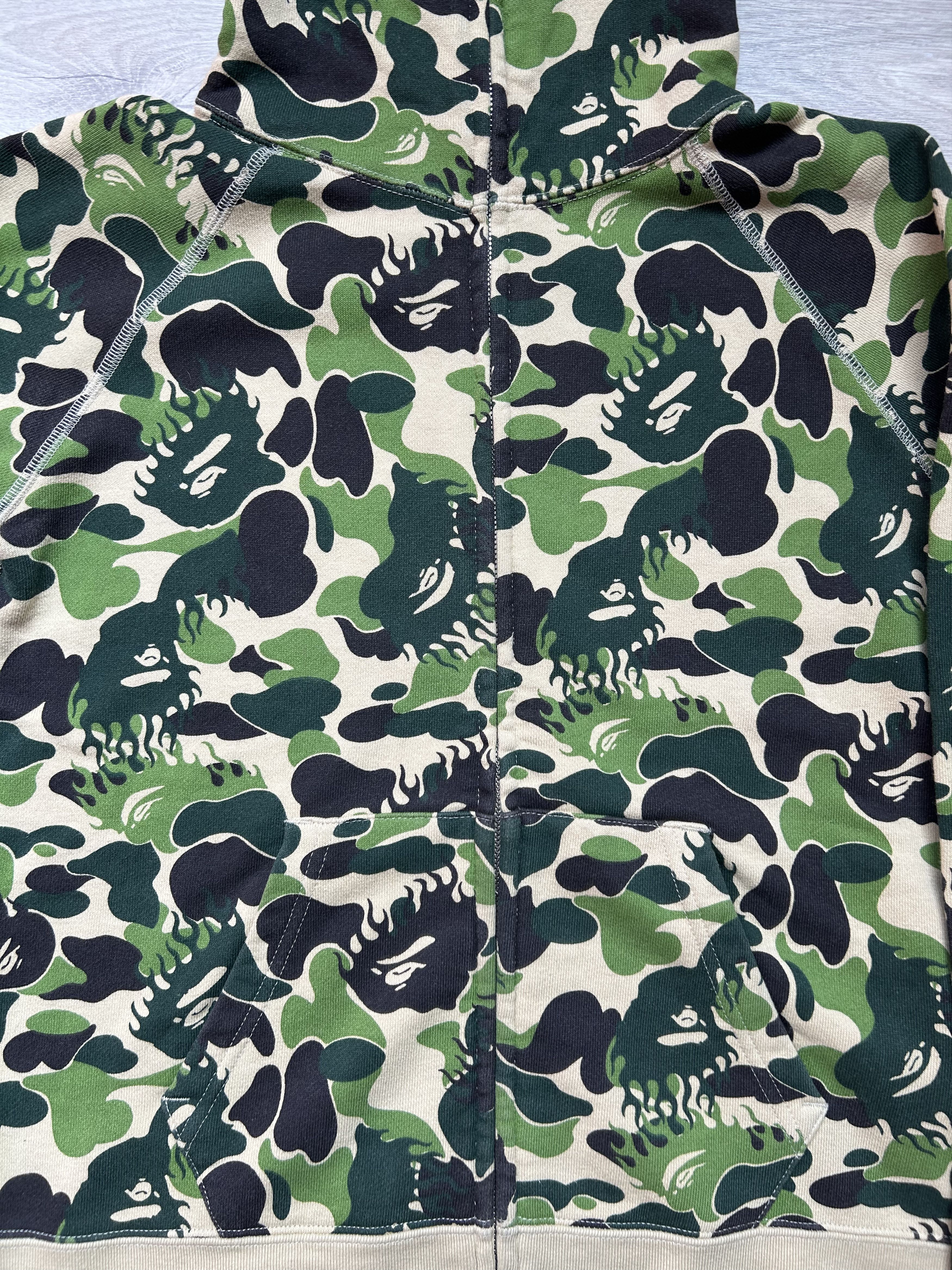 Bape 2009 Bape Green “Flame Camo” Full Zip Up Hoodie [Size XS] Size XS / US 0-2 / IT 36-38 - 2 Thumbnail