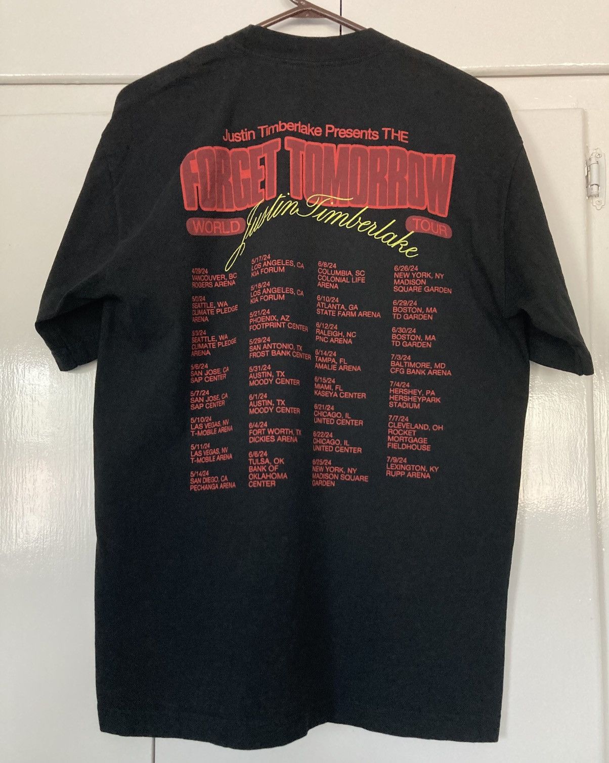 Other JUSTIN TIMBERLAKE THE FORGET TOMORROW WORLD TOUR 2024 SHIRT Size US M / EU 48-50 / 2 - 2 Thumbnail