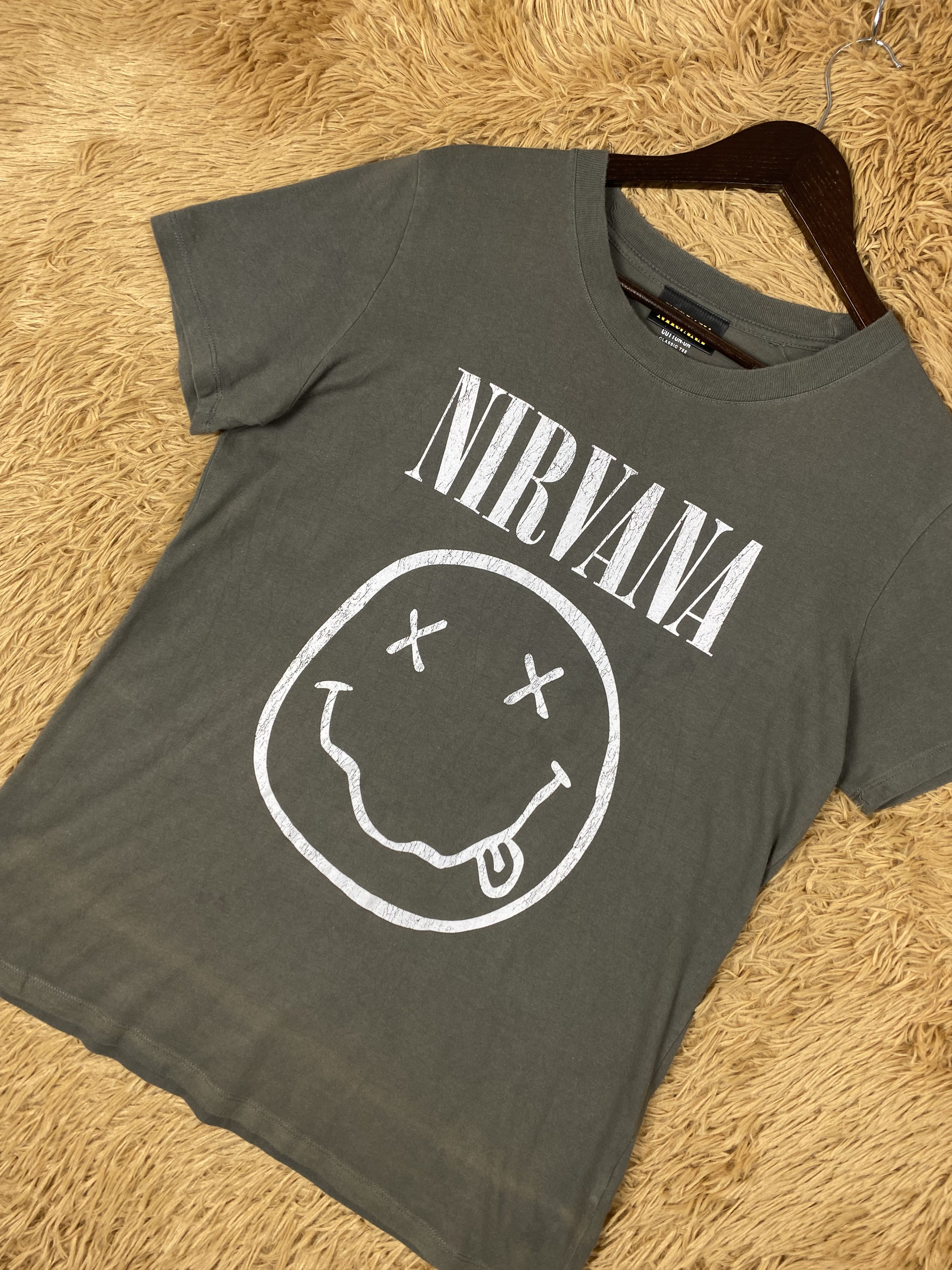 Nirvana Vintage Nirvana Short Sleeve T-Shirts PT0071 Size US XL / EU 56 / 4 - 2 Thumbnail