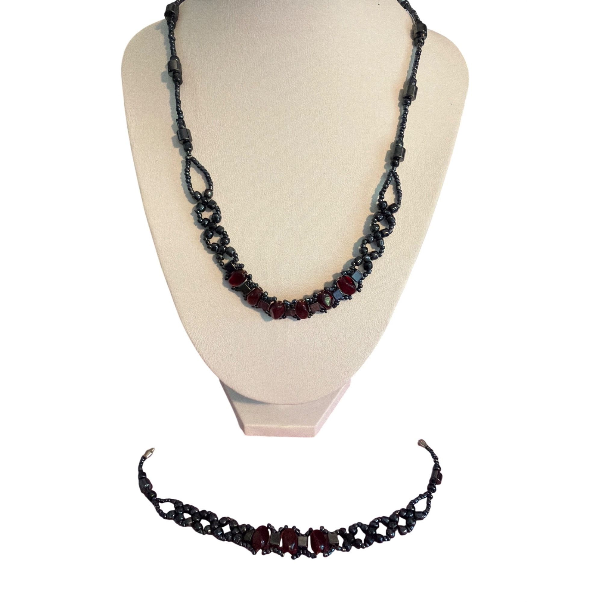 Other Hematite Red Glass Bead Necklace Bracelet Set Screw Barrel 1 Size ONE SIZE - 1 Thumbnail
