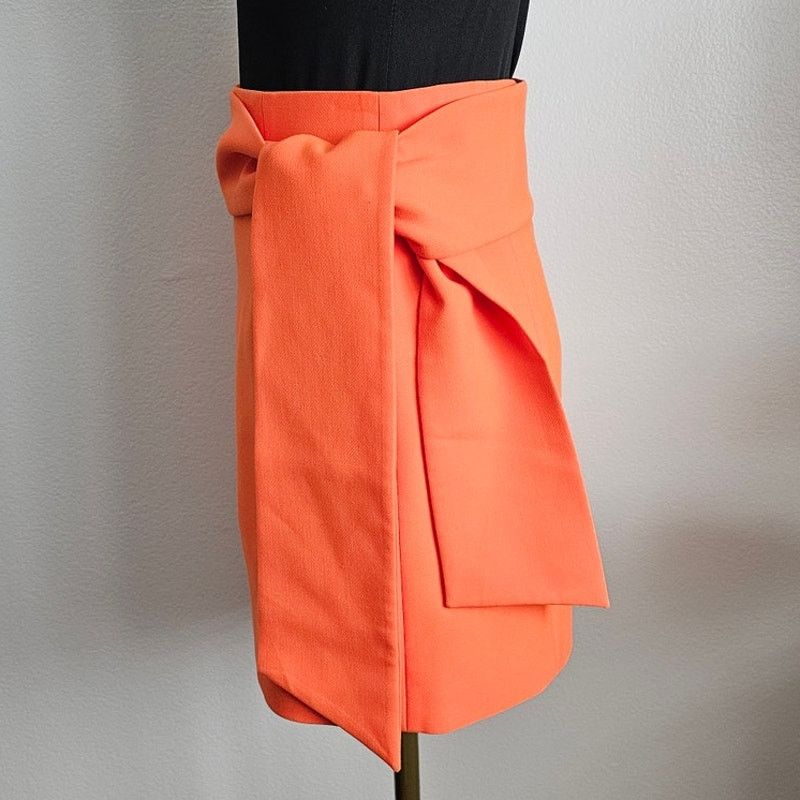 Alice + Olivia EUC Alice + Olivia Women's Orange Bow Tie Riva Mini Skirt 0 Size 25" / US 0 / IT 36 - 6 Thumbnail