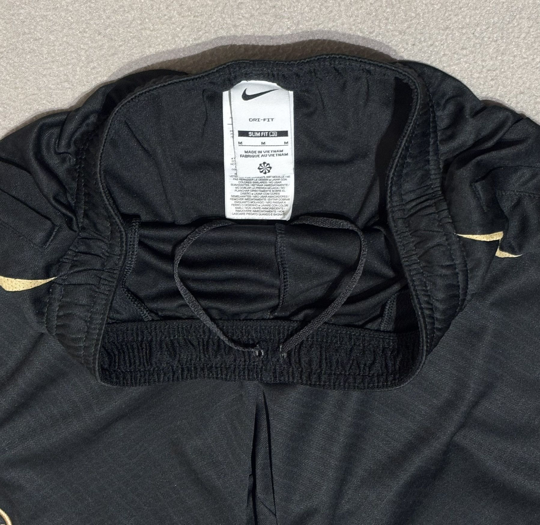 Nike Chelsea FC 2022/2023 Nike Football Shorts Size M Size US 32 / EU 48 - 15 Thumbnail